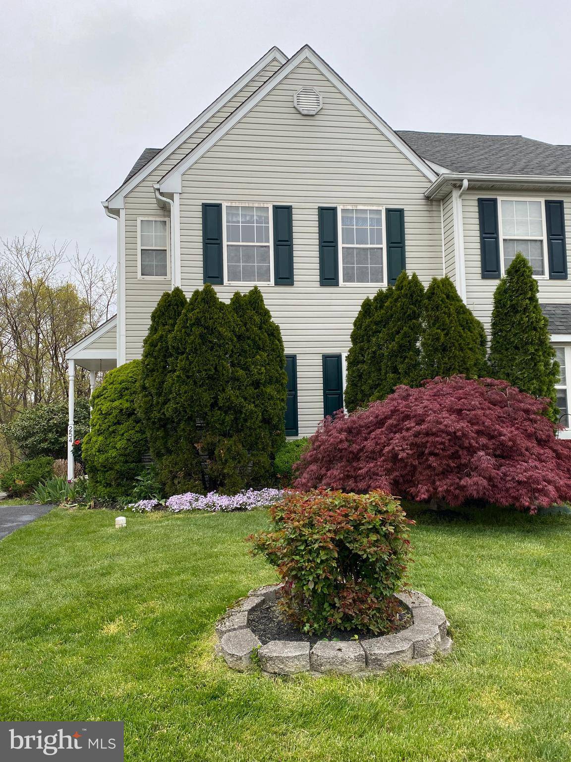 Aston, PA 19014,254 SPRING VALLEY WAY