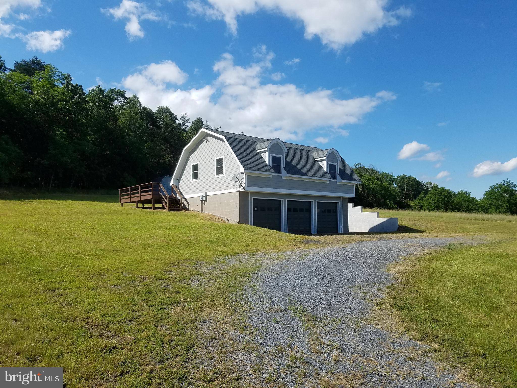 Bloomery, WV 26817,174 GREEN PINE ESTATES DR