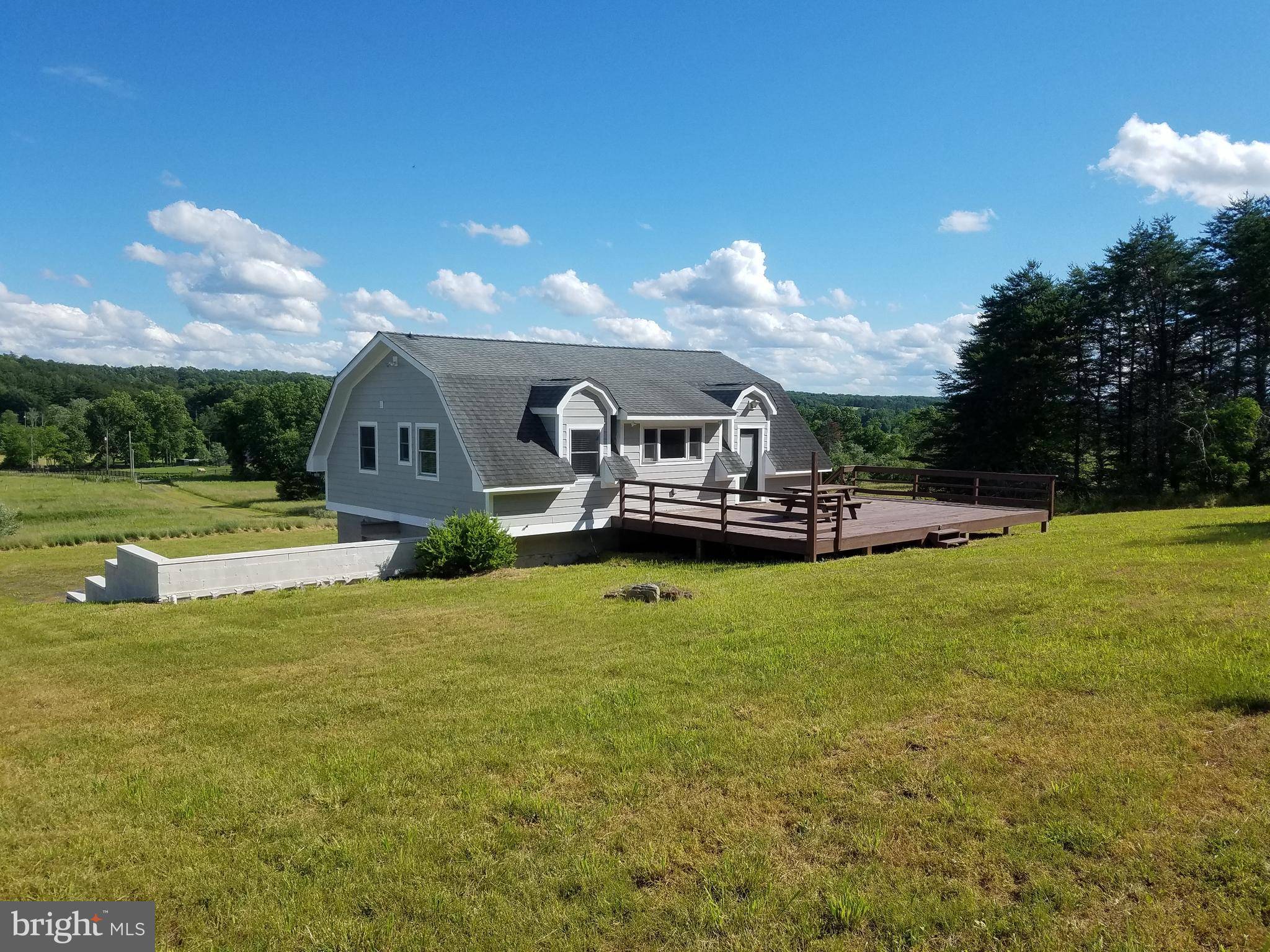 Bloomery, WV 26817,174 GREEN PINE ESTATES DR