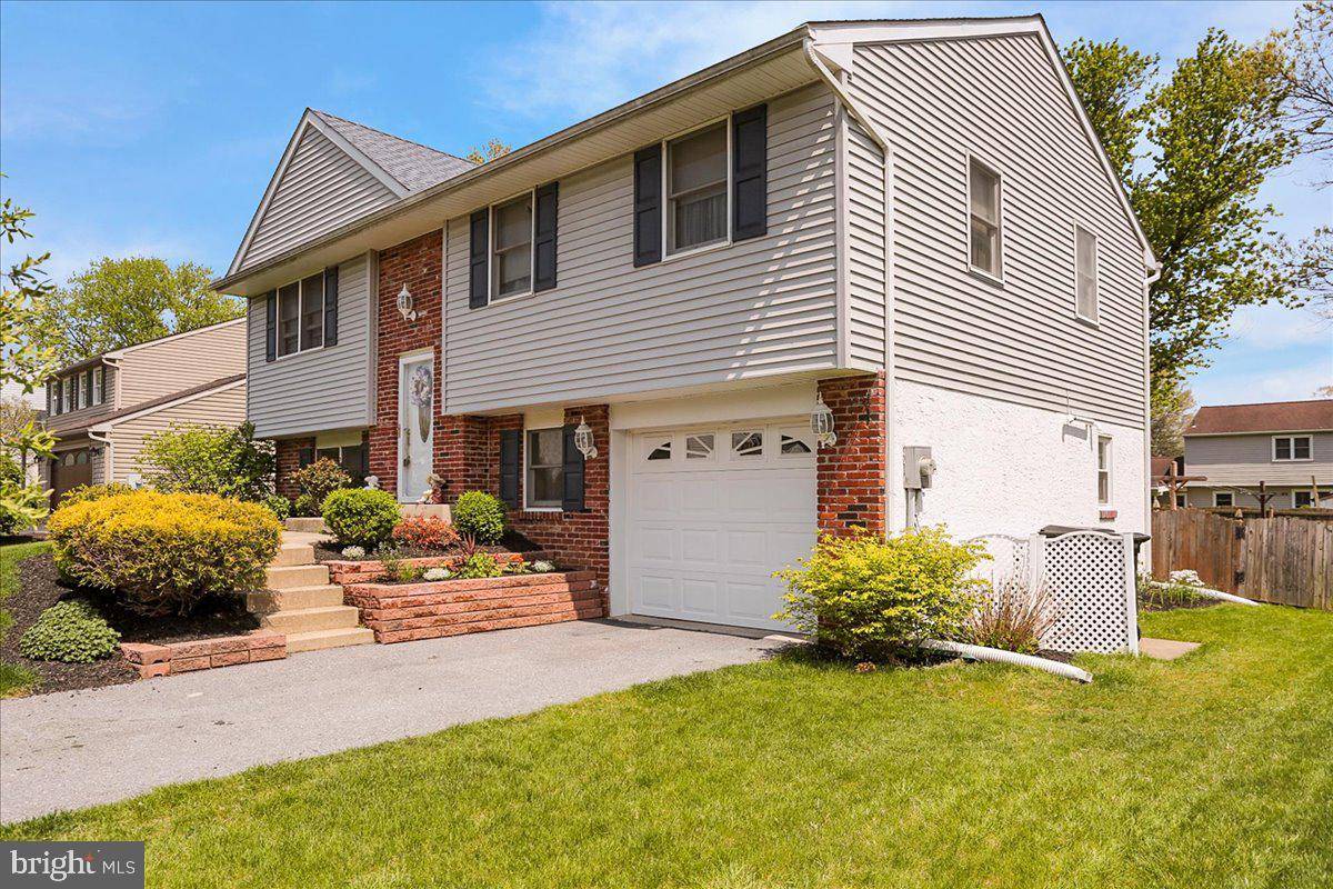 Reading, PA 19606,775 WISTERIA AVE