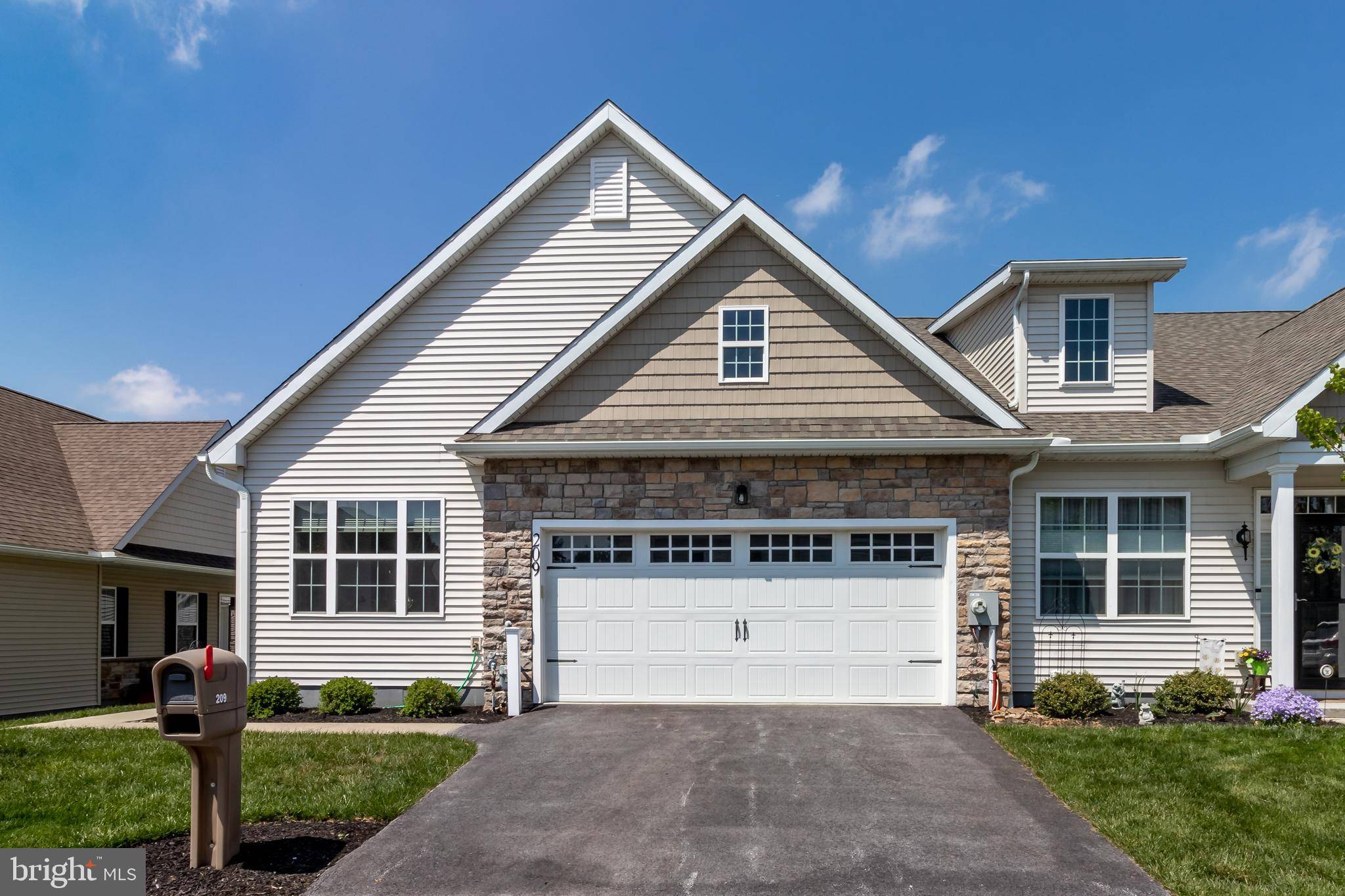 West Grove, PA 19390,209 ROSE VIEW DR