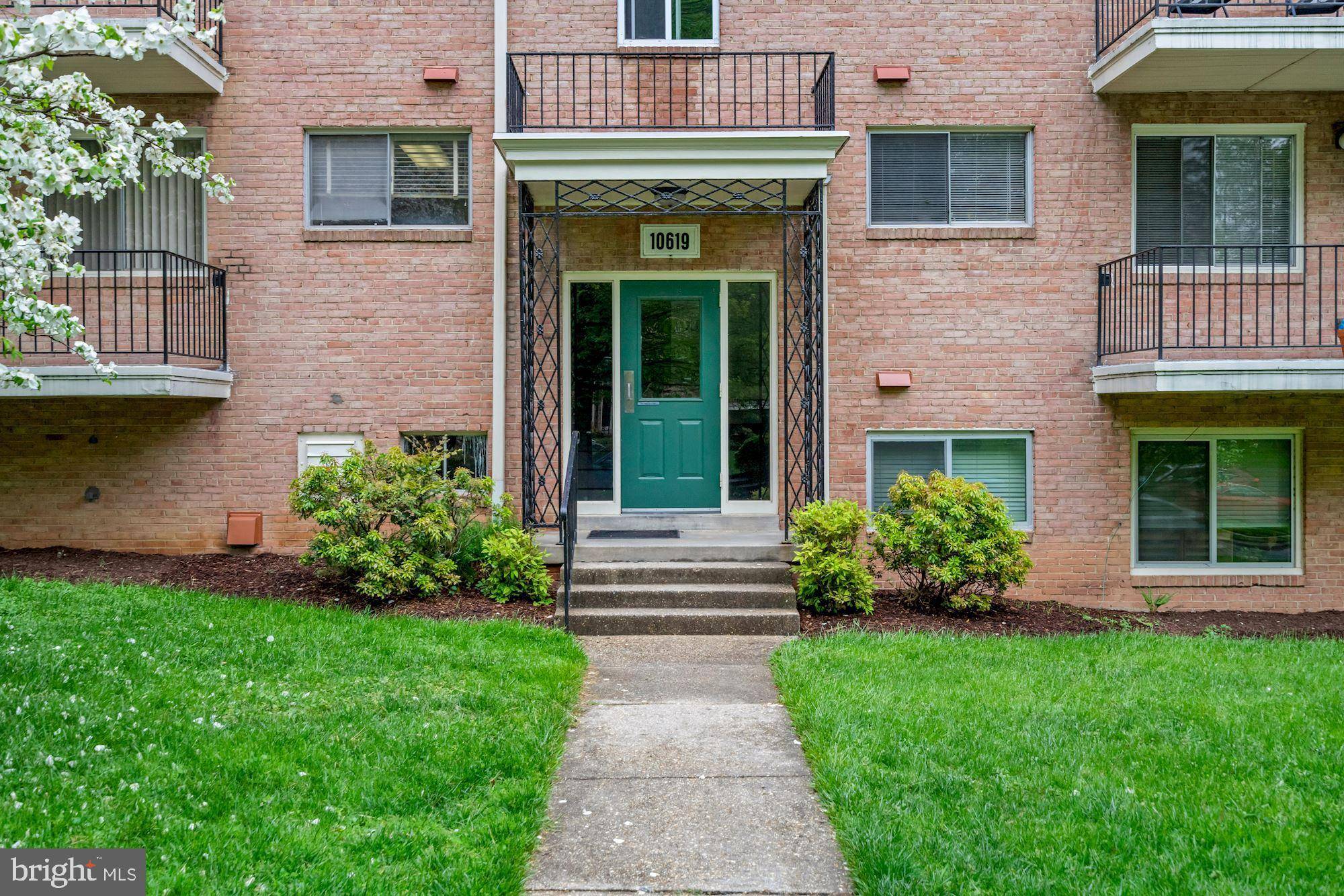 Bethesda, MD 20814,10619 KENILWORTH AVE #103