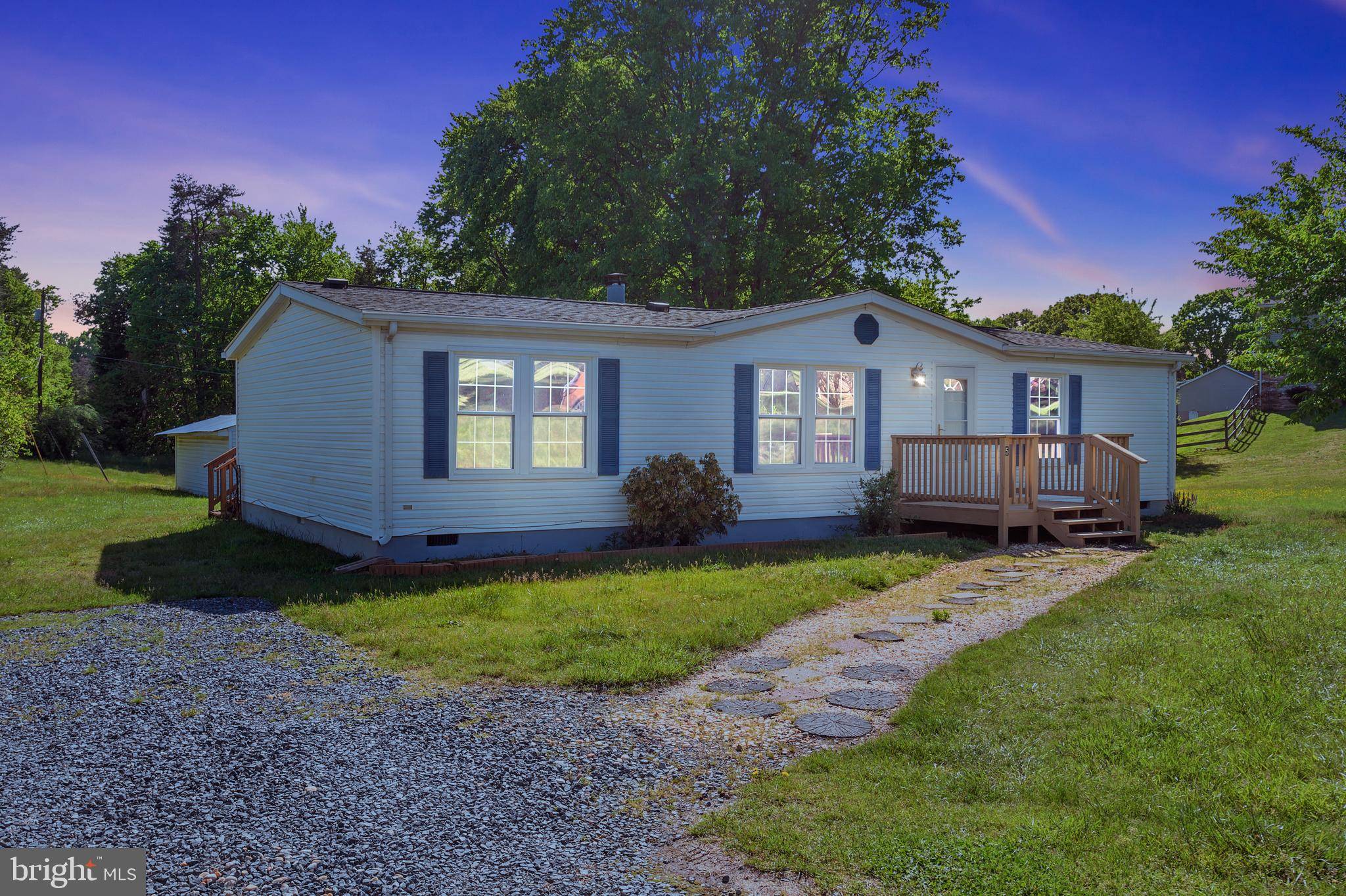 Fredericksburg, VA 22406,5 PATTON LN