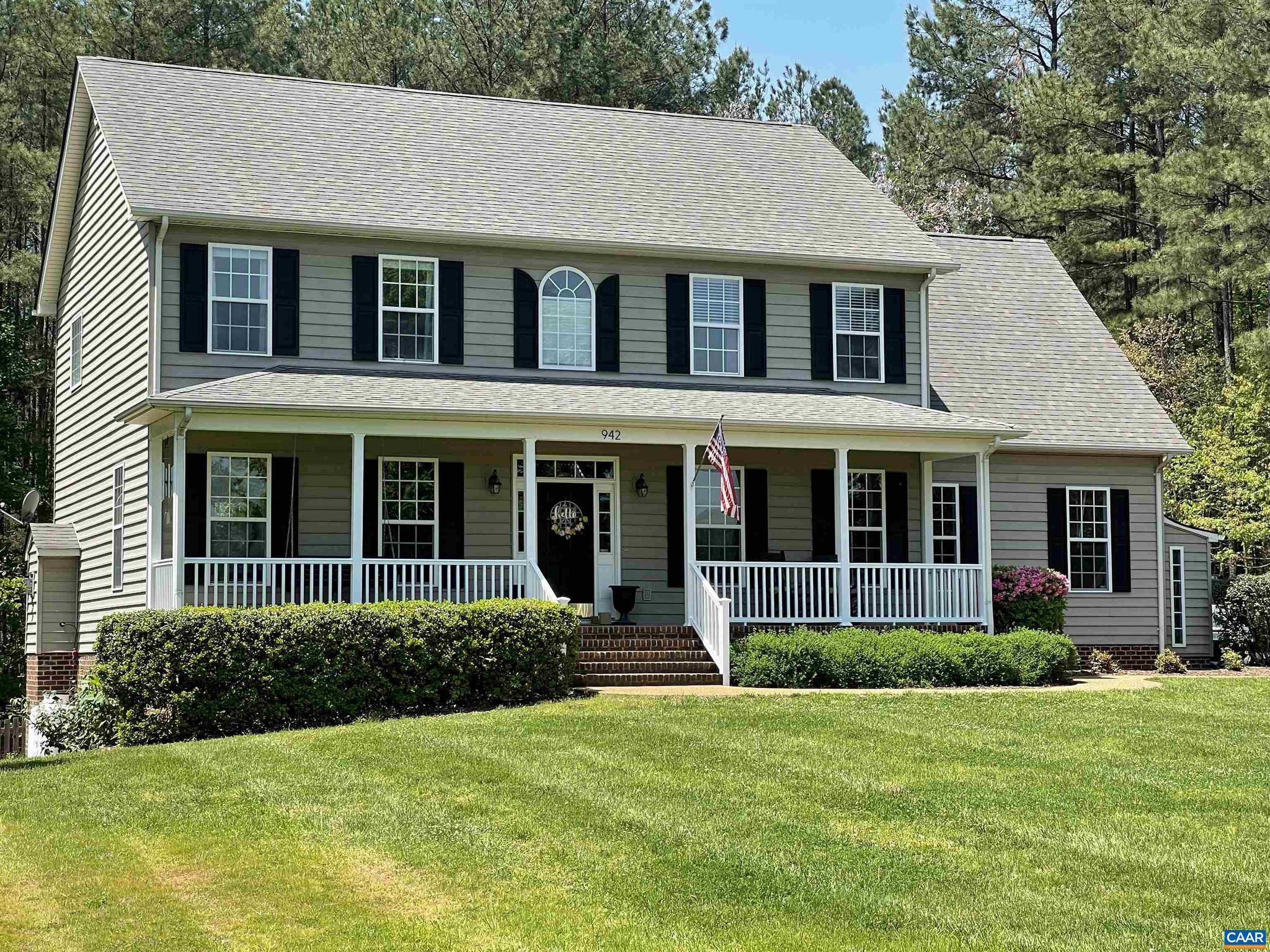 Palmyra, VA 22963,942 FOX HOLLOW LN