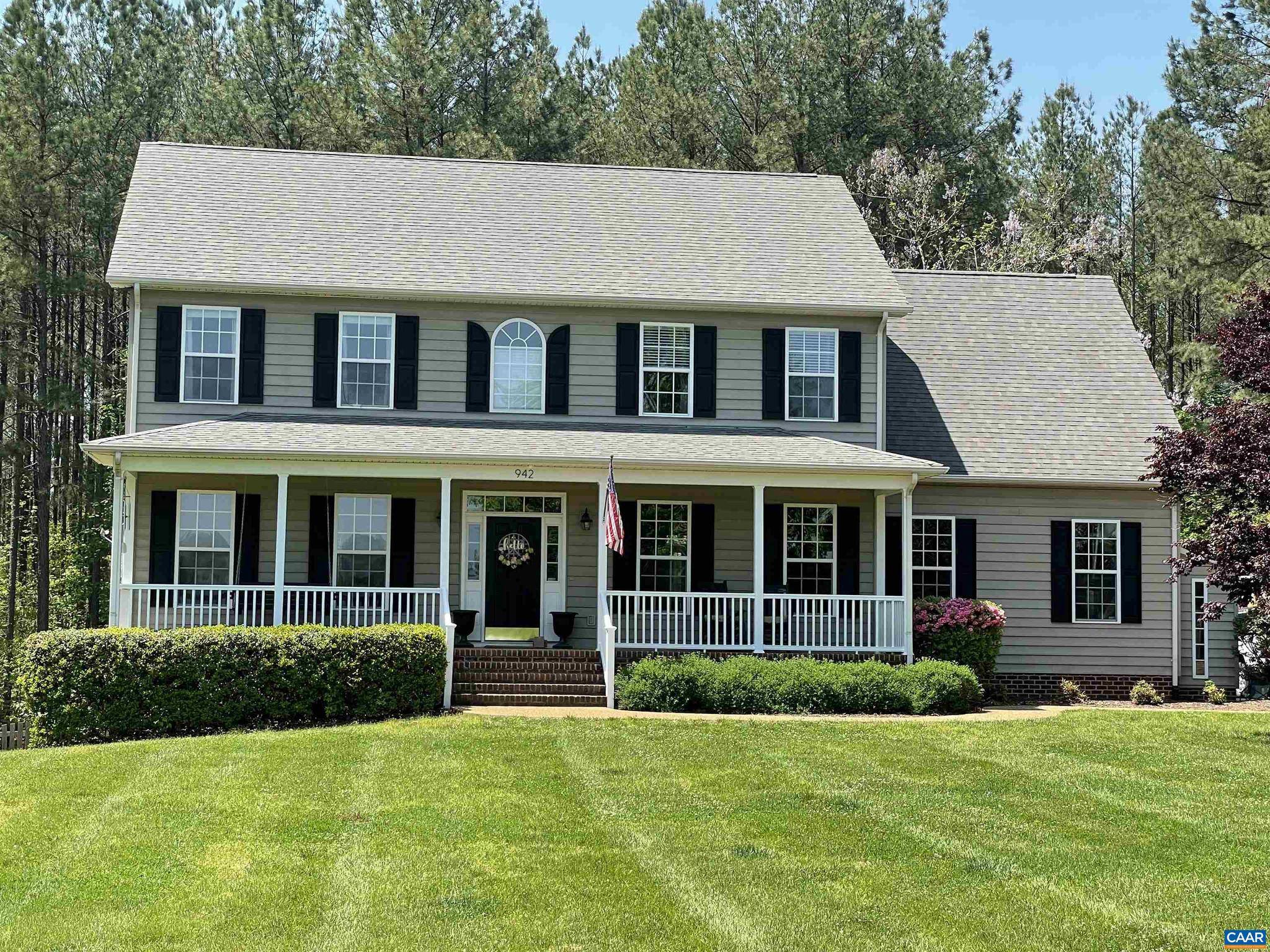 Palmyra, VA 22963,942 FOX HOLLOW LN