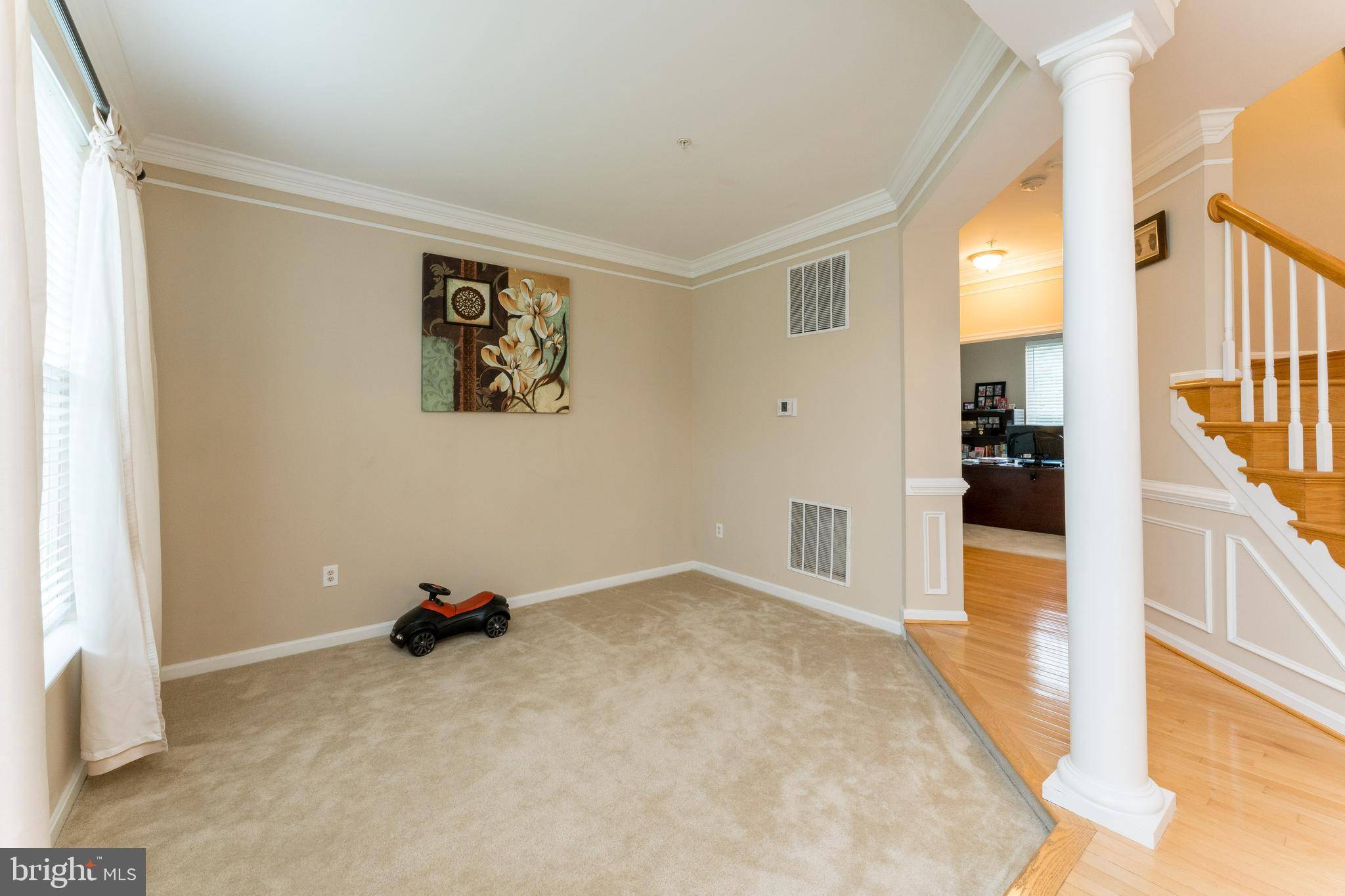 Upper Marlboro, MD 20772,10506 GENTIAN CT
