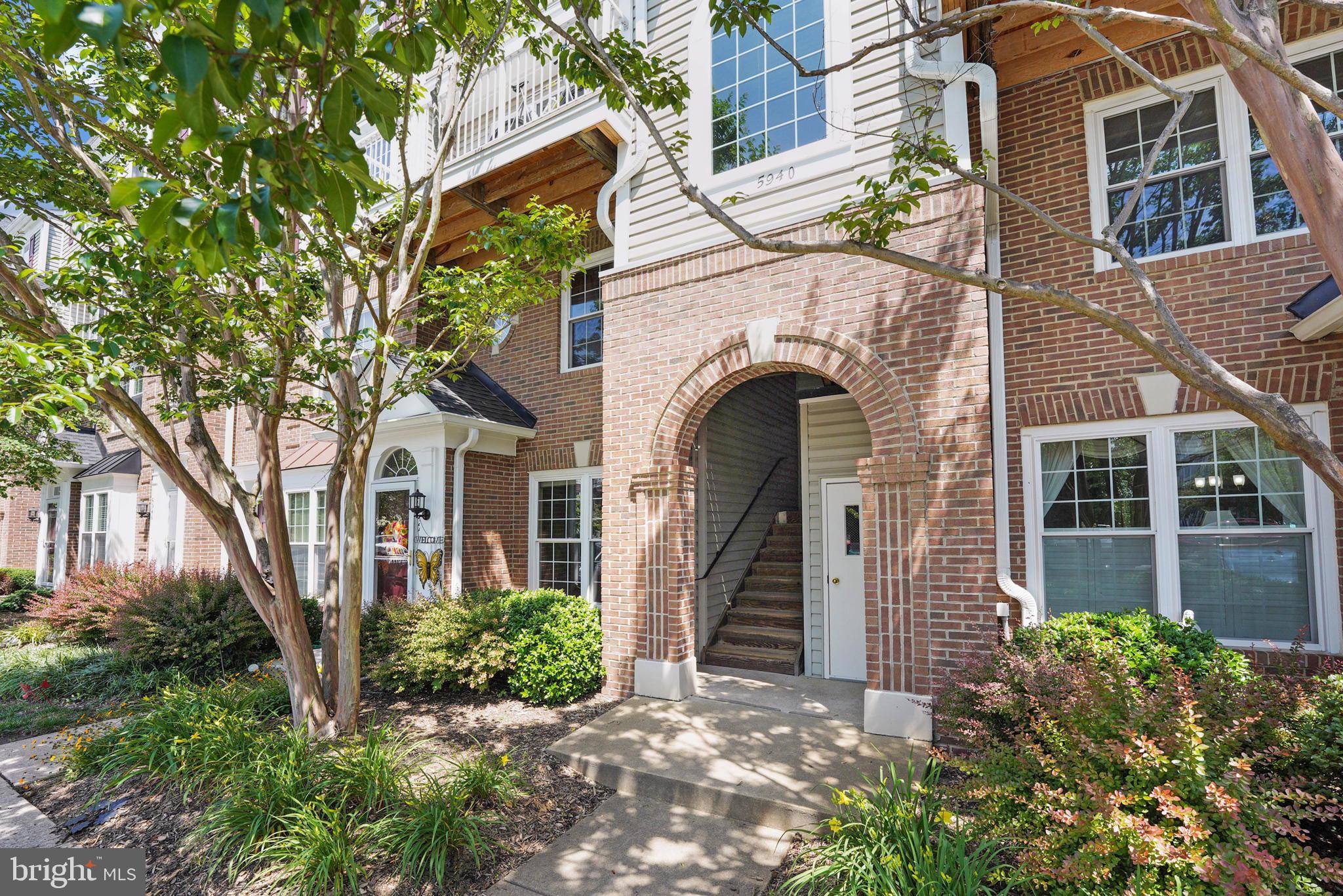 Alexandria, VA 22310,5940 KIMBERLY ANNE WAY #304