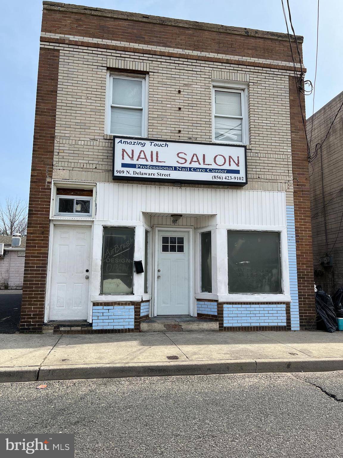 Paulsboro, NJ 08066,909 N DELAWARE ST