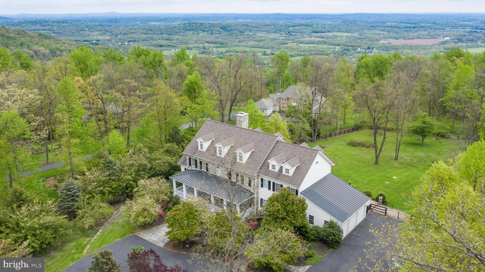 Bluemont, VA 20135,18388 BLUERIDGE MOUNTAIN RD