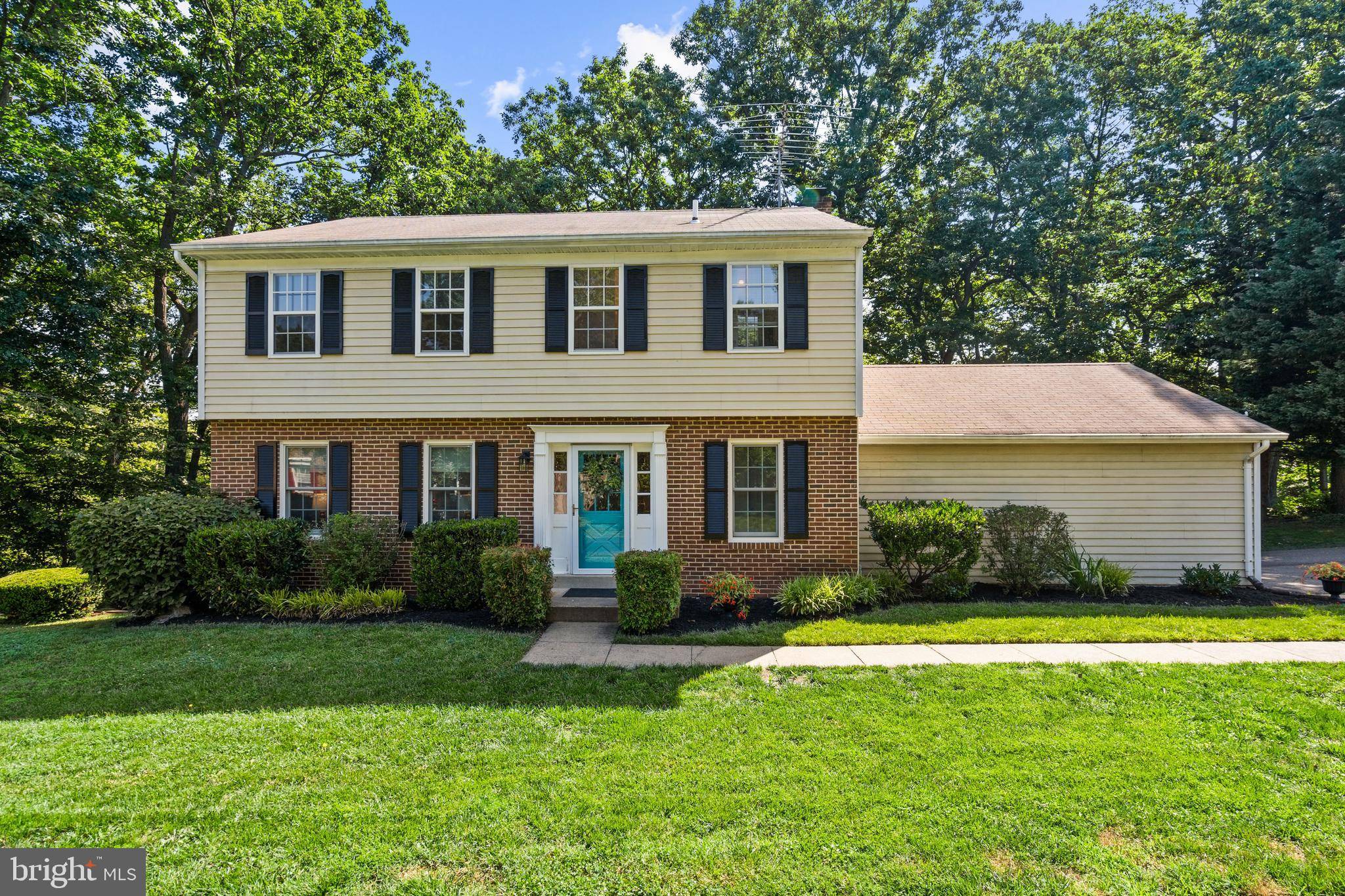 Alexandria, VA 22310,6000 FRANCONIA FOREST LN