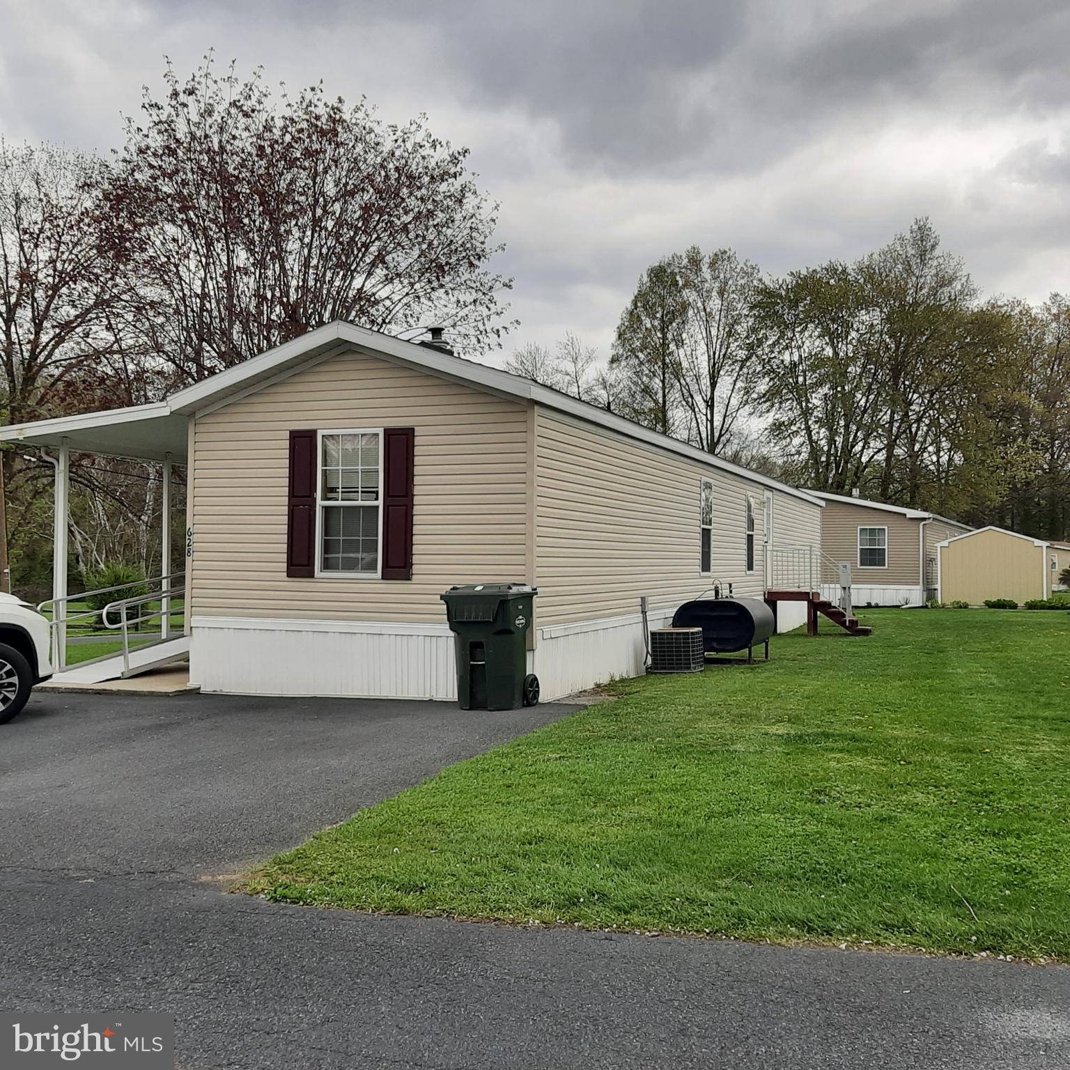 Mechanicsburg, PA 17050,628 THRUSH CT