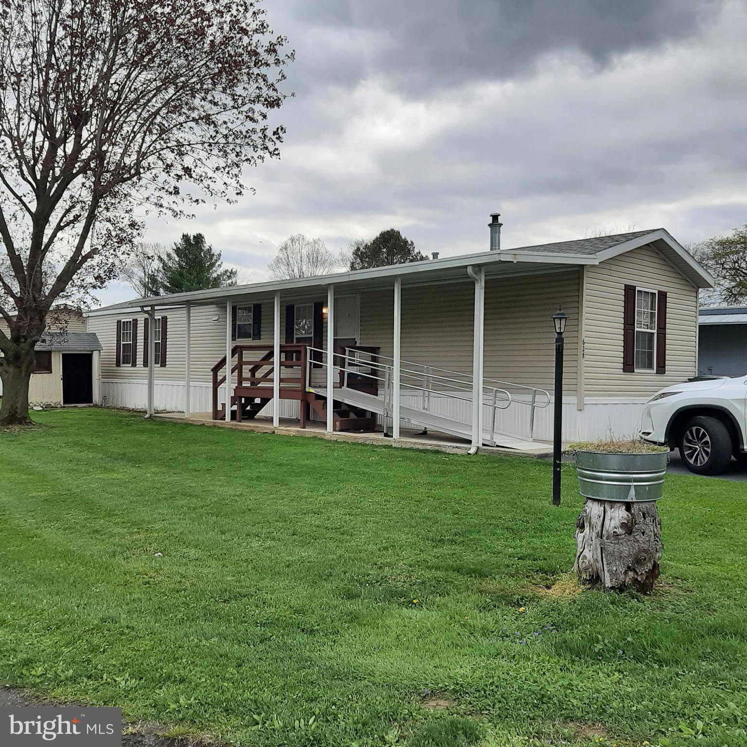 Mechanicsburg, PA 17050,628 THRUSH CT