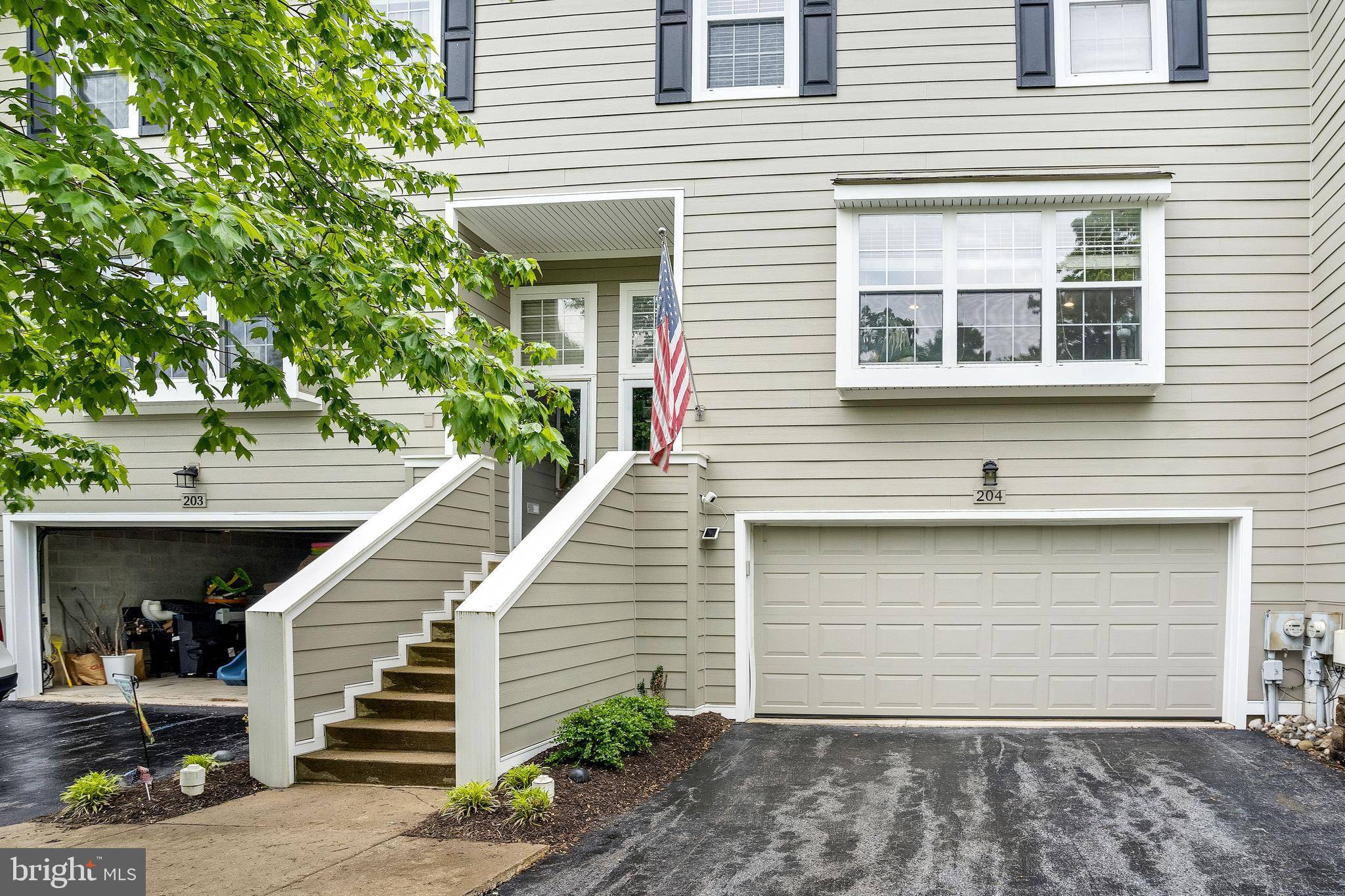 Newtown Square, PA 19073,204 PRINCETON CIR