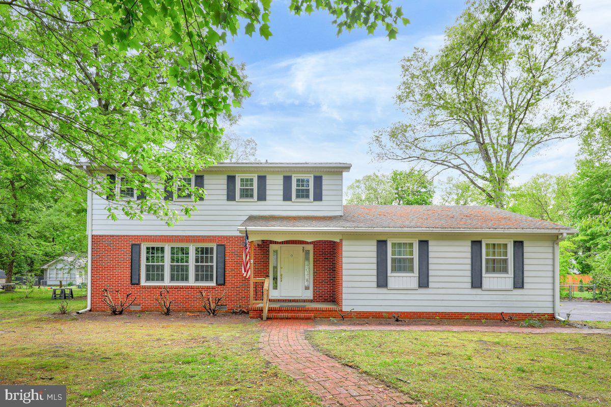 Seaford, DE 19973,905 MIDWAY LN