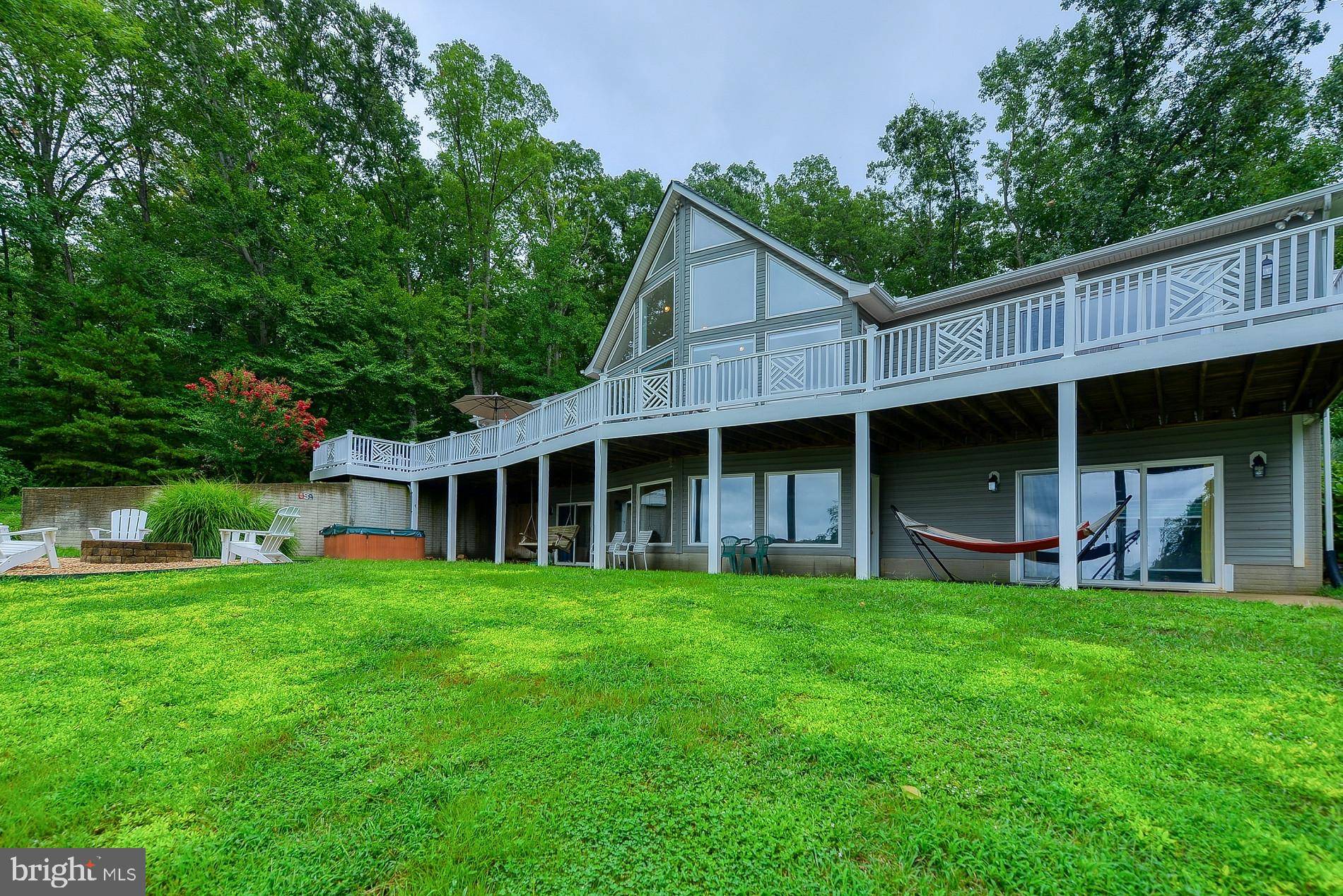 Bumpass, VA 23024,671 BUSBEES POINT RD