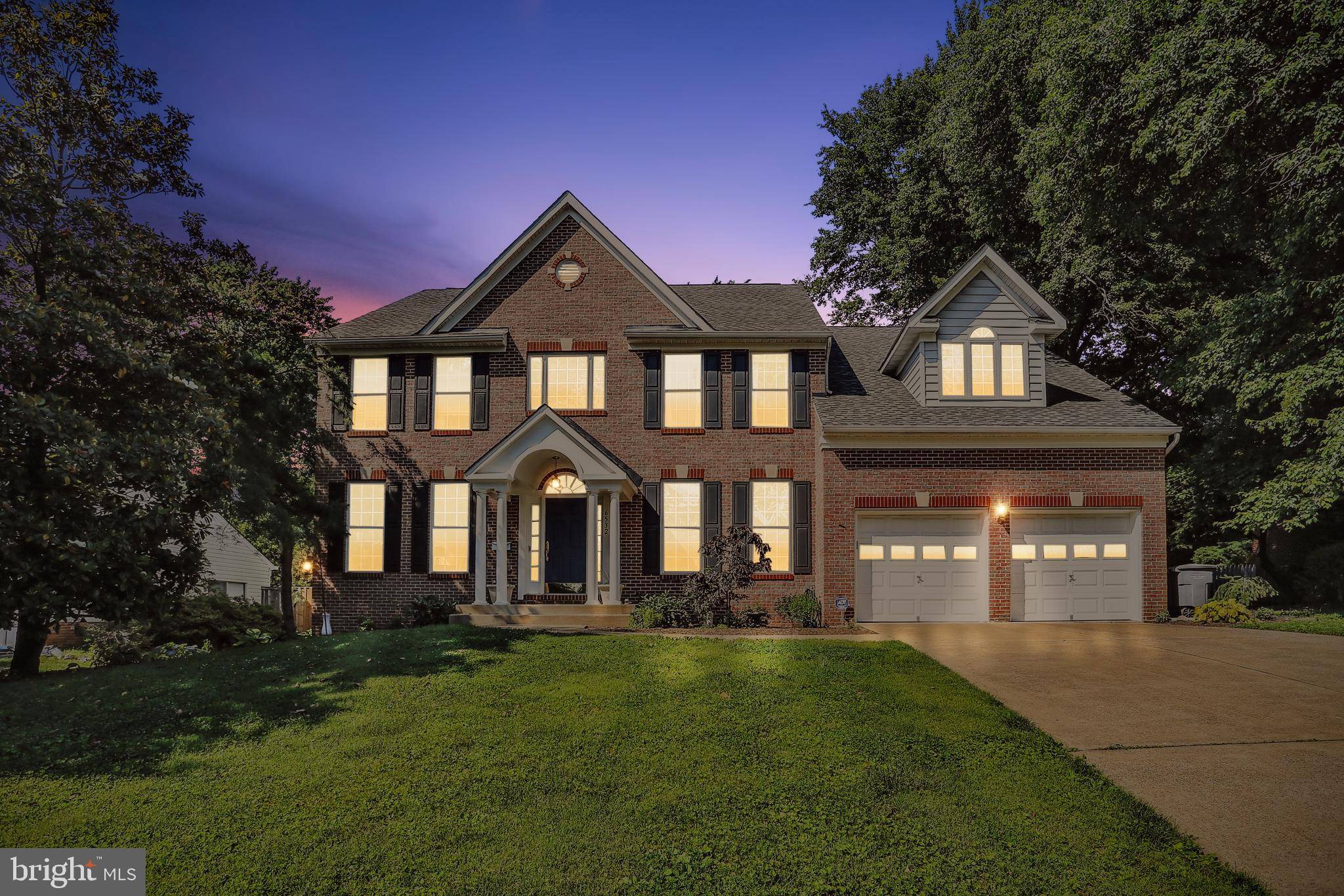 Mclean, VA 22101,6532 FAIRLAWN DR