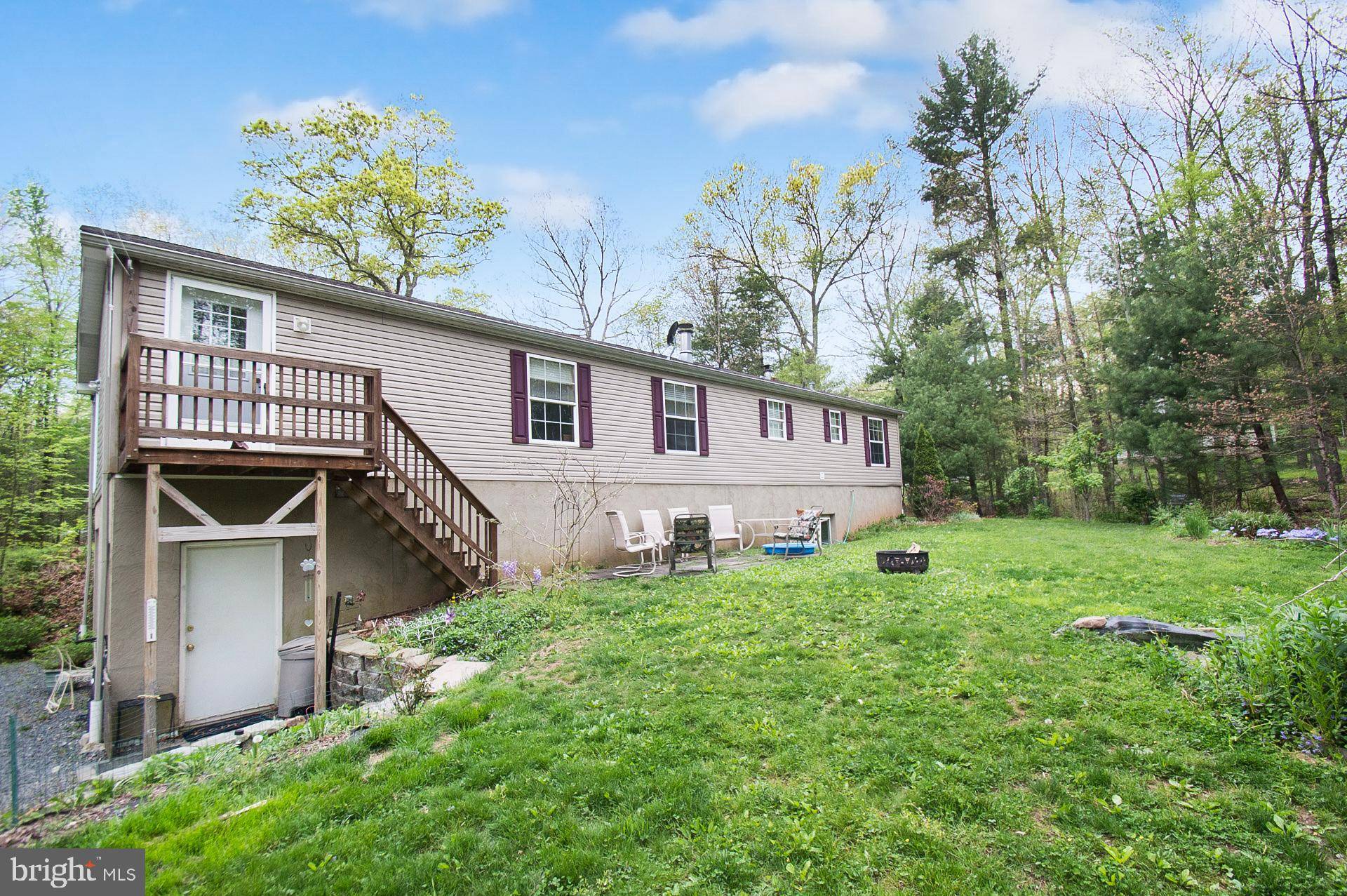 Lehighton, PA 18235,40 LAFAYETTE TRL