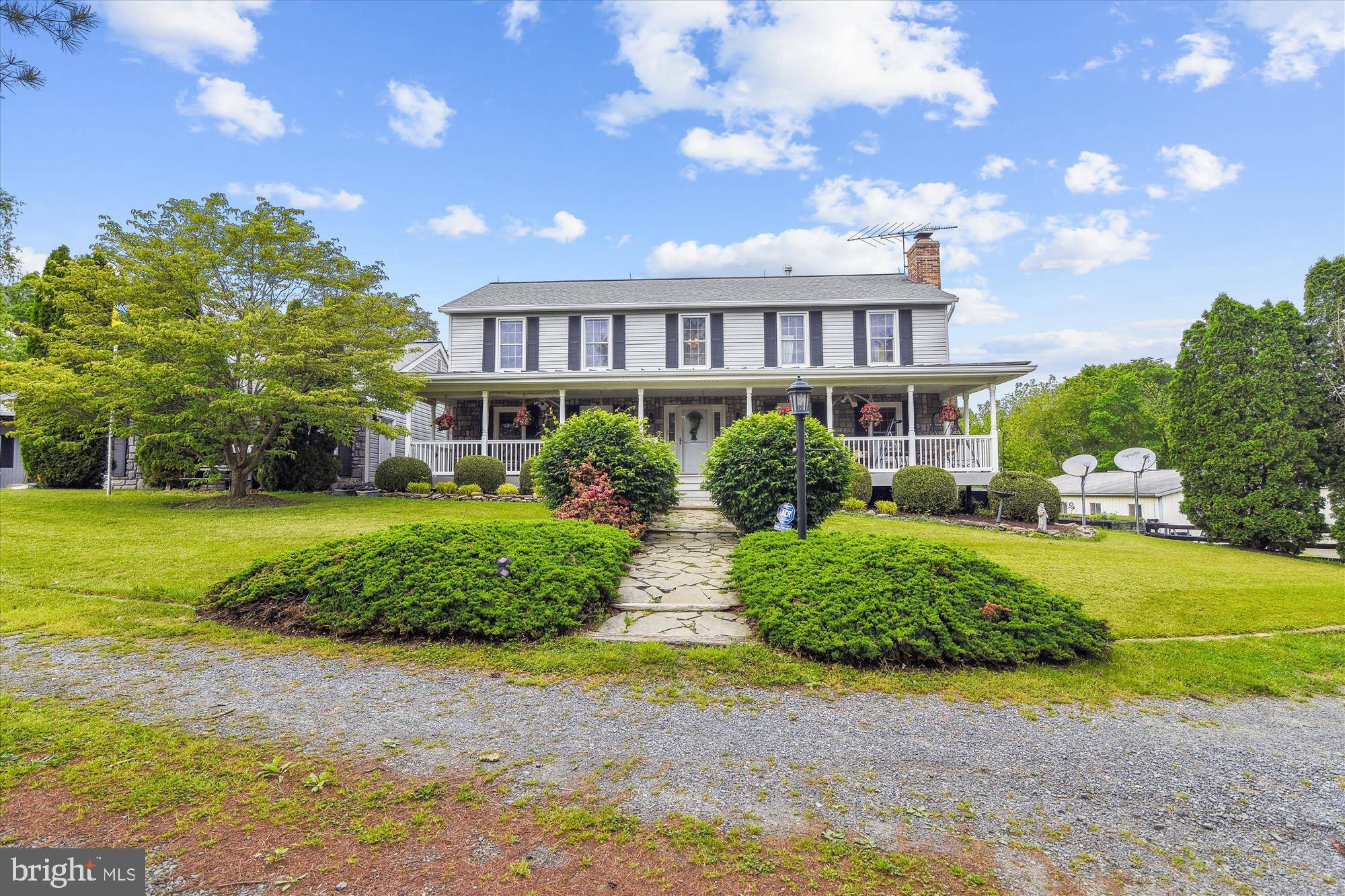 Aldie, VA 20105,21717 OATLANDS RD