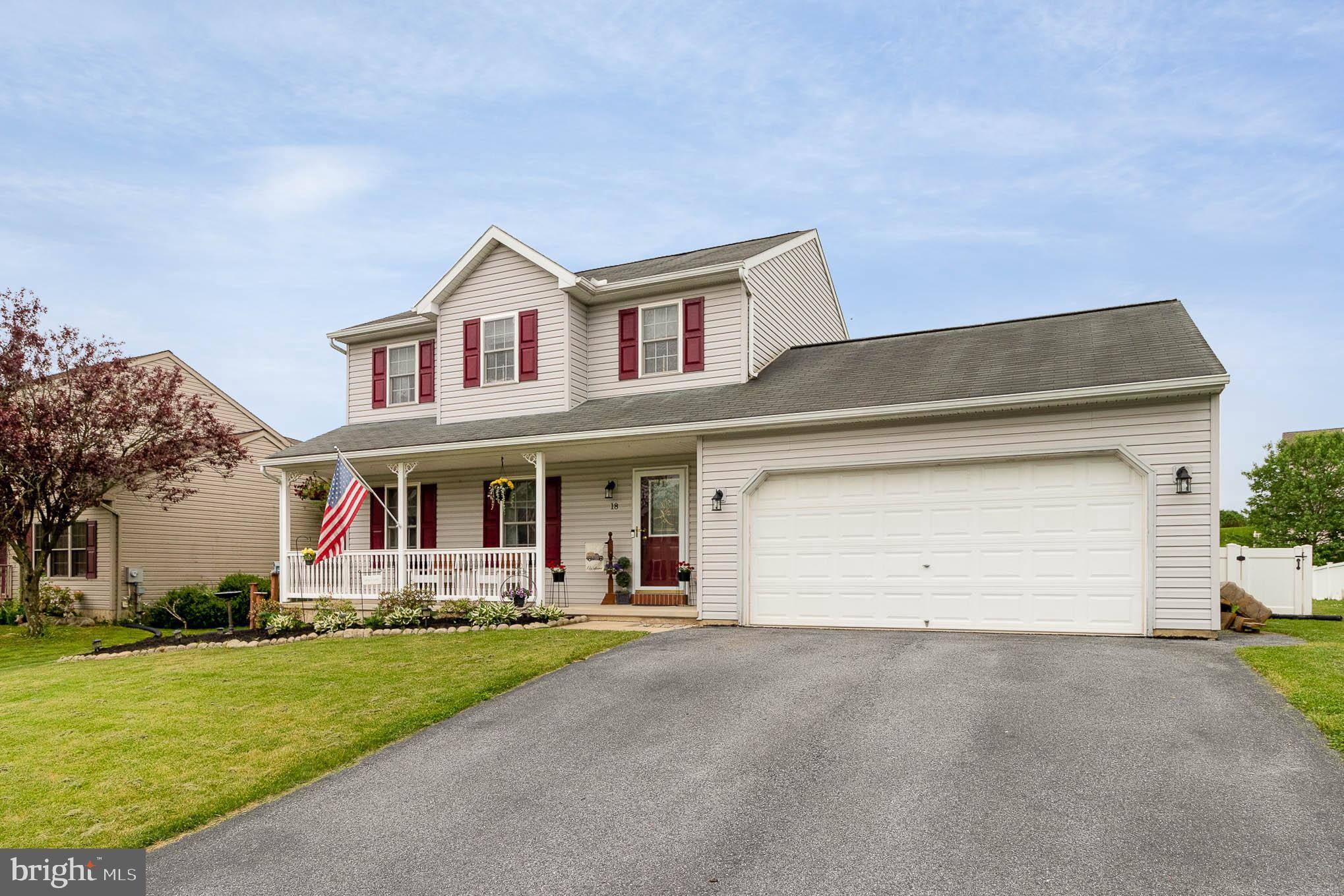 Jonestown, PA 17038,18 LAMBS LN