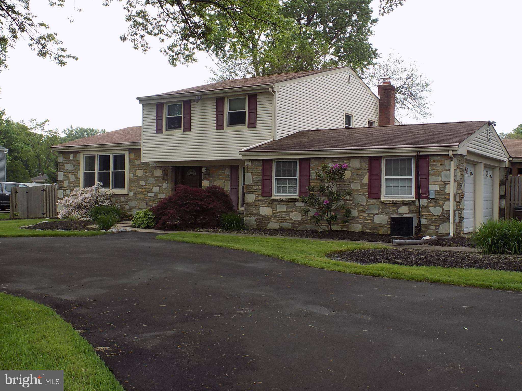 Huntingdon Valley, PA 19006,286 COUNTY LINE RD