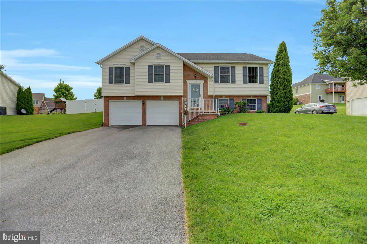 Shippensburg, PA 17257,108 MCCULLOCH RD