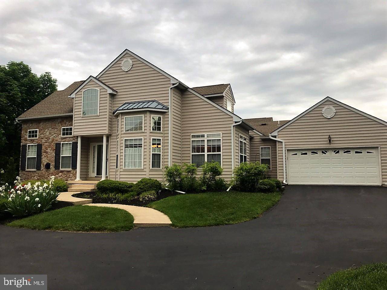 West Grove, PA 19390,184 ROSE VIEW DR