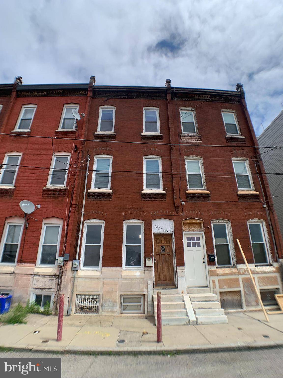 Philadelphia, PA 19122,1823 N LEITHGOW ST