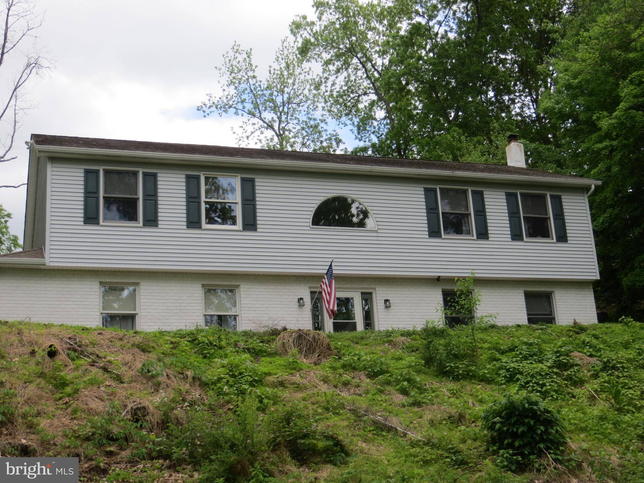 Bechtelsville, PA 19505,320 WASHINGTON RD