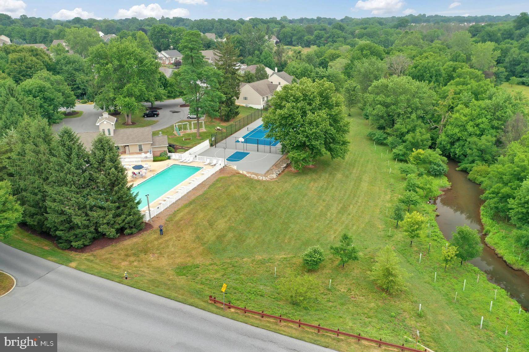 Lebanon, PA 17042,533 WATERSIDE CIR