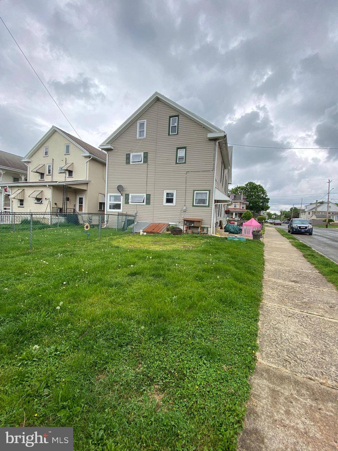 Lehighton, PA 18235,25 2ND AVE