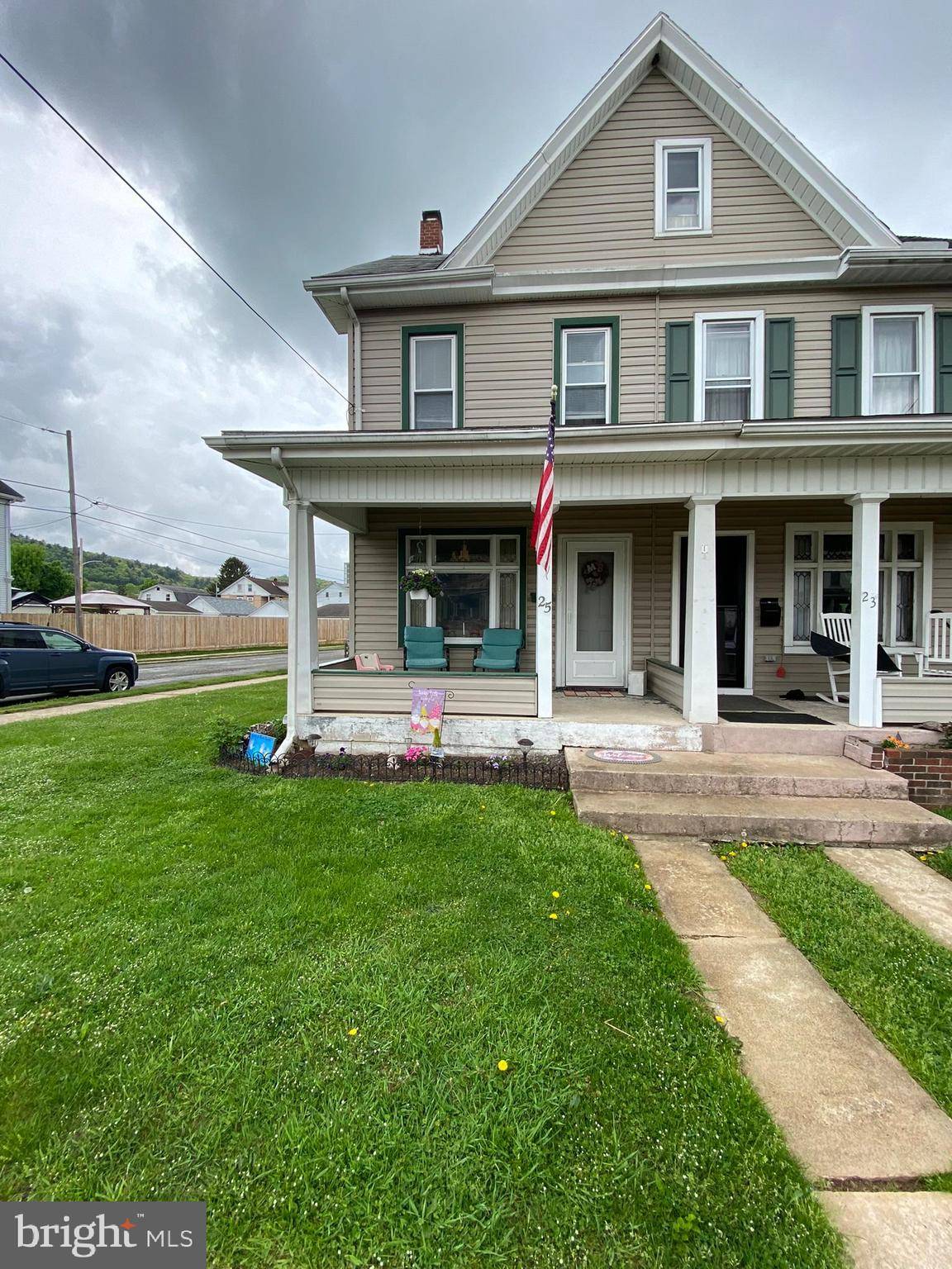 Lehighton, PA 18235,25 2ND AVE