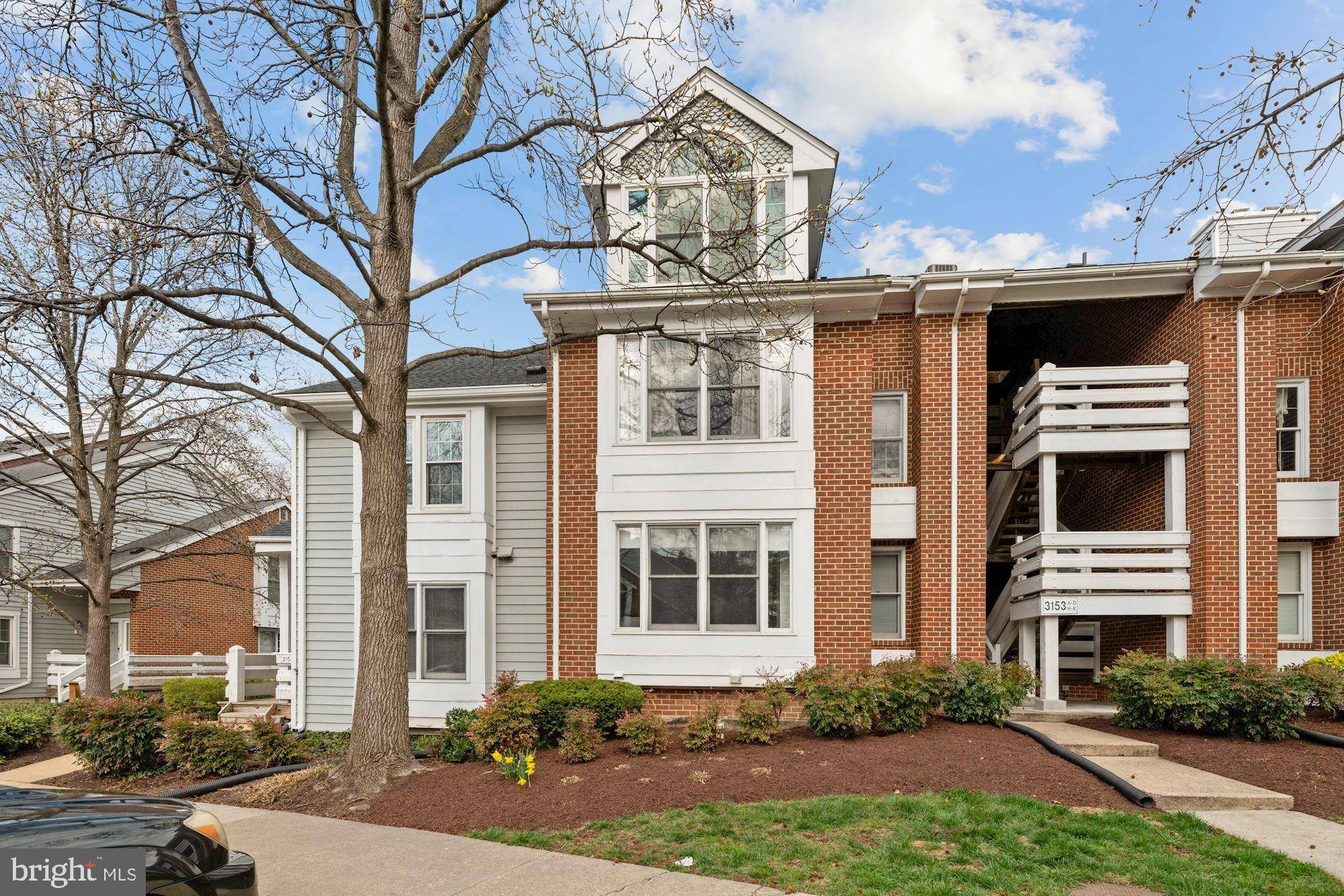 Falls Church, VA 22042,3153 ANCHORWAY CT #F