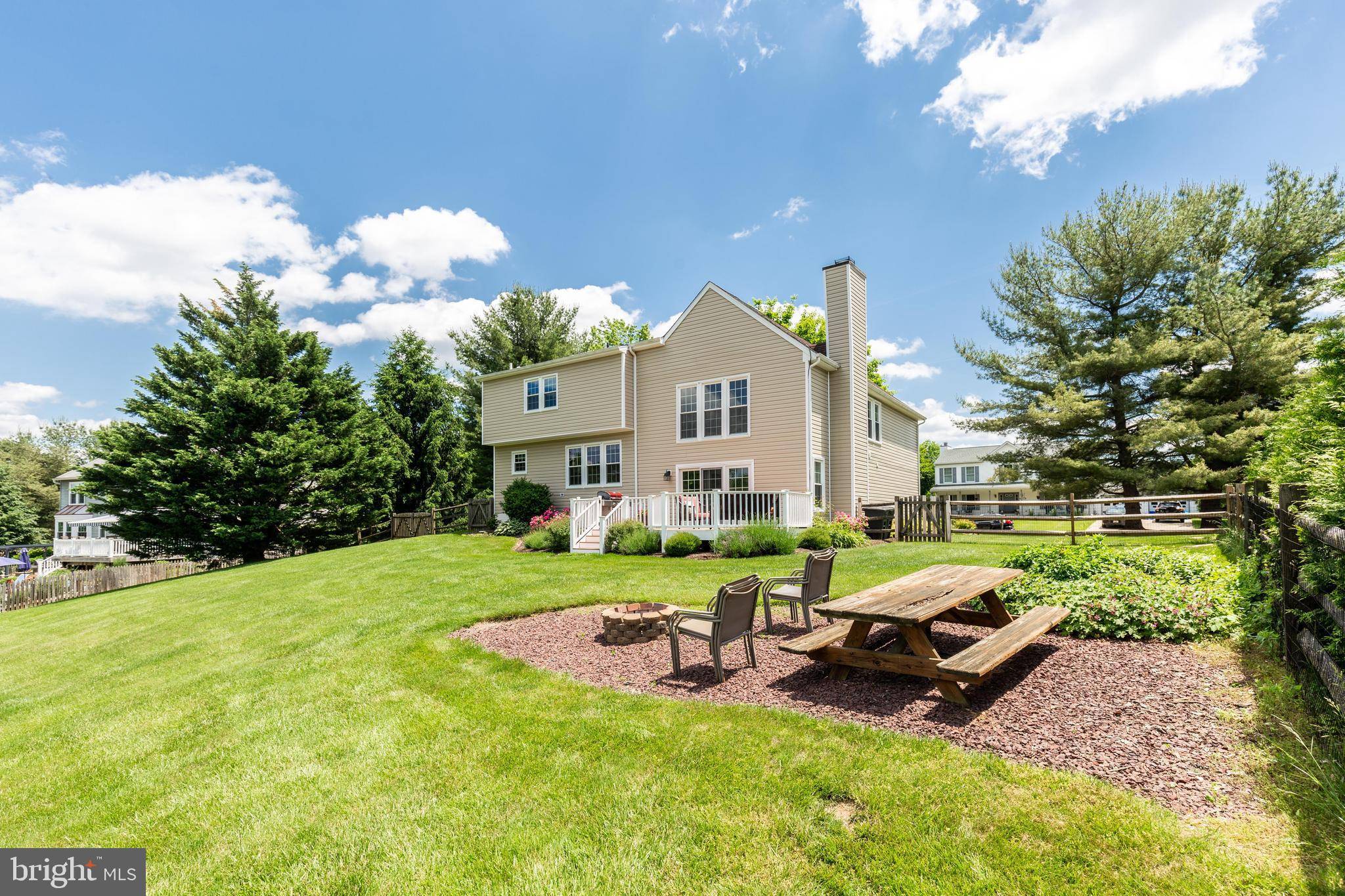 Westminster, MD 21158,422 SAWGRASS CT