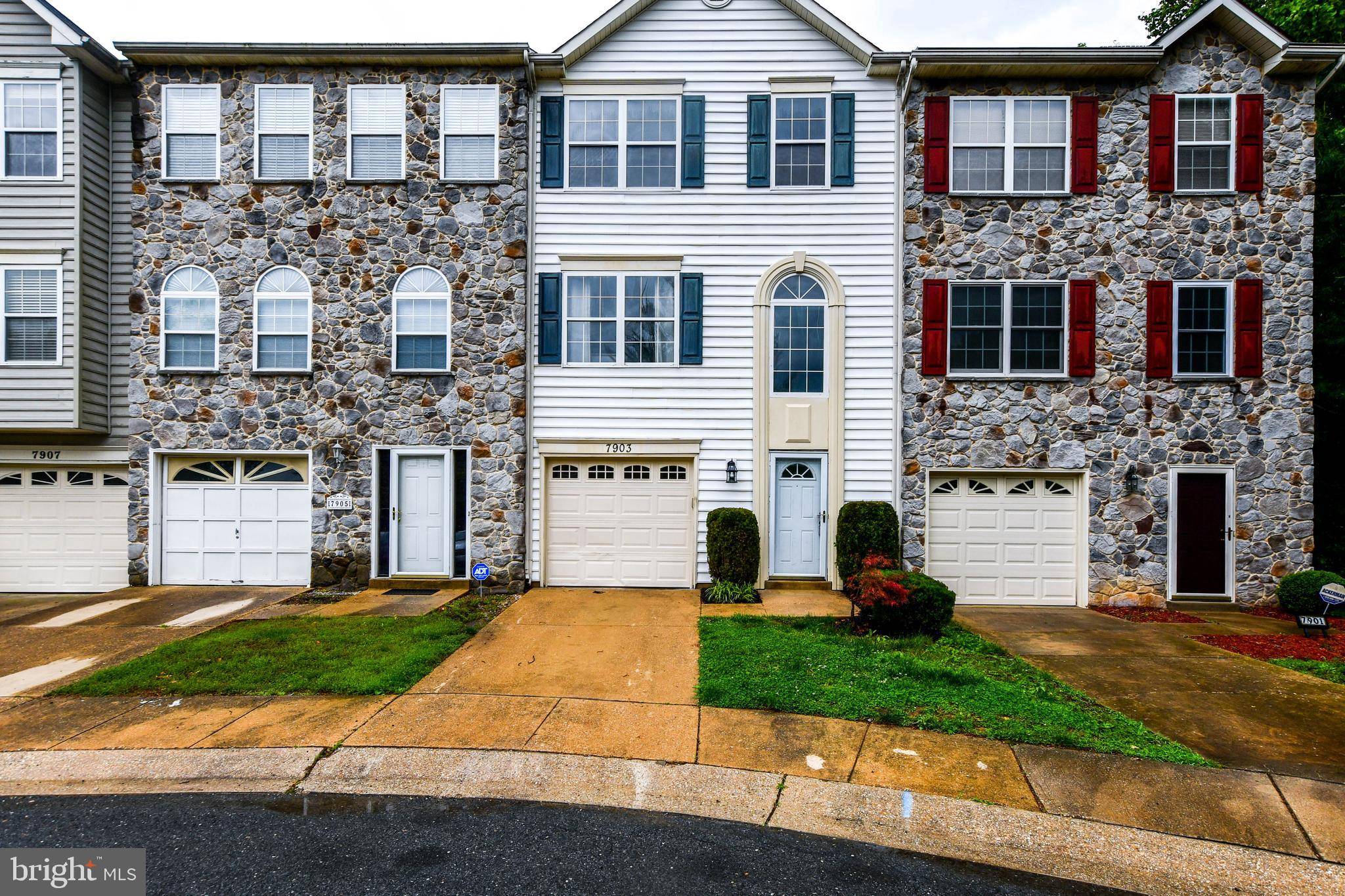 White Plains, MD 20695,7903 HEATHERLEIGH PL