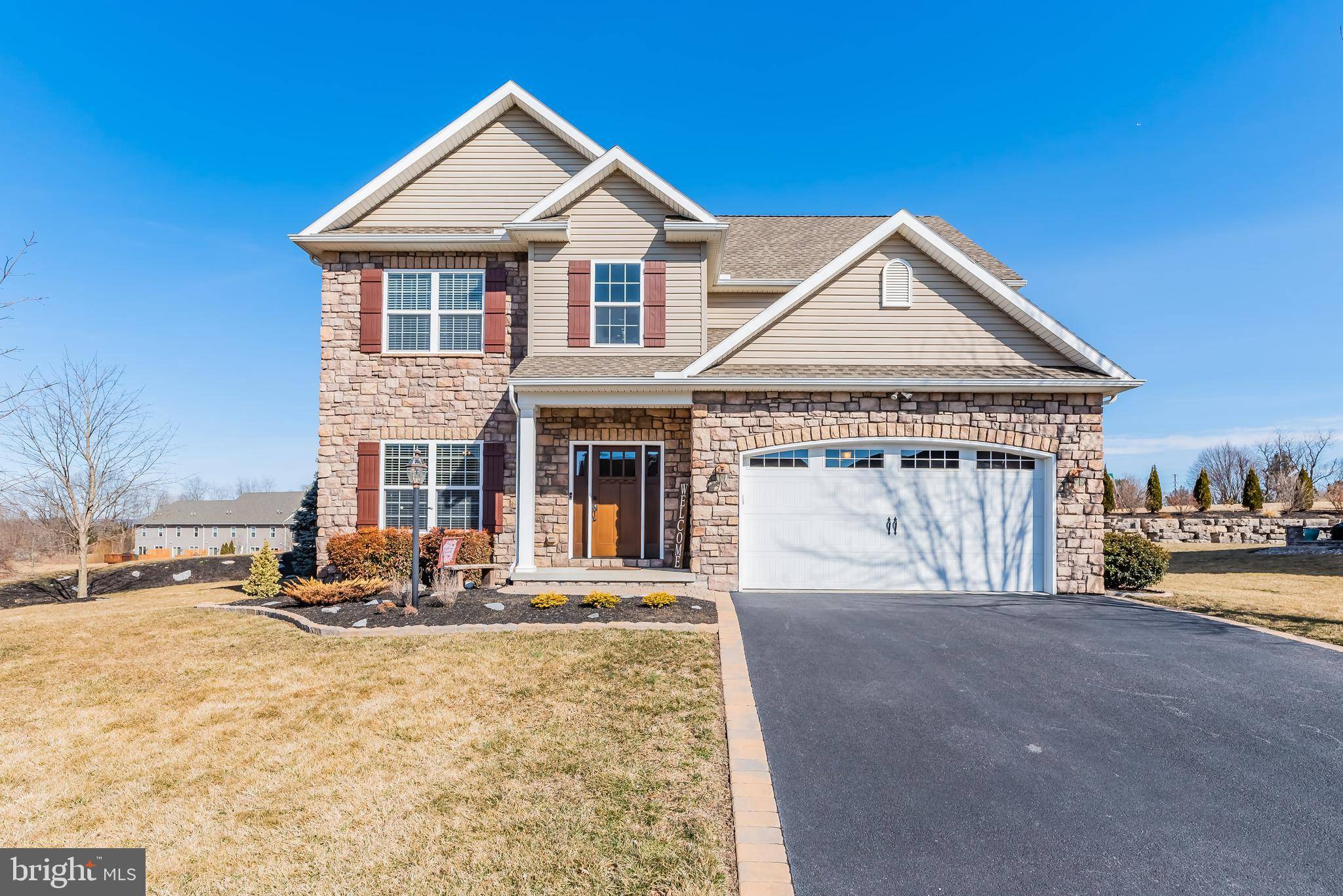 Mechanicsburg, PA 17055,828 TAMANINI WAY