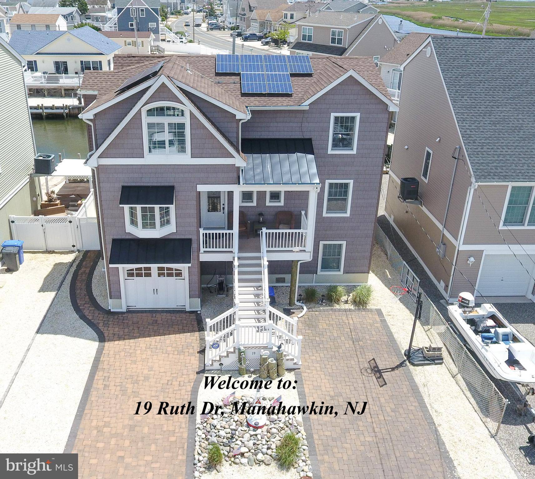 Manahawkin, NJ 08050,19 RUTH DR