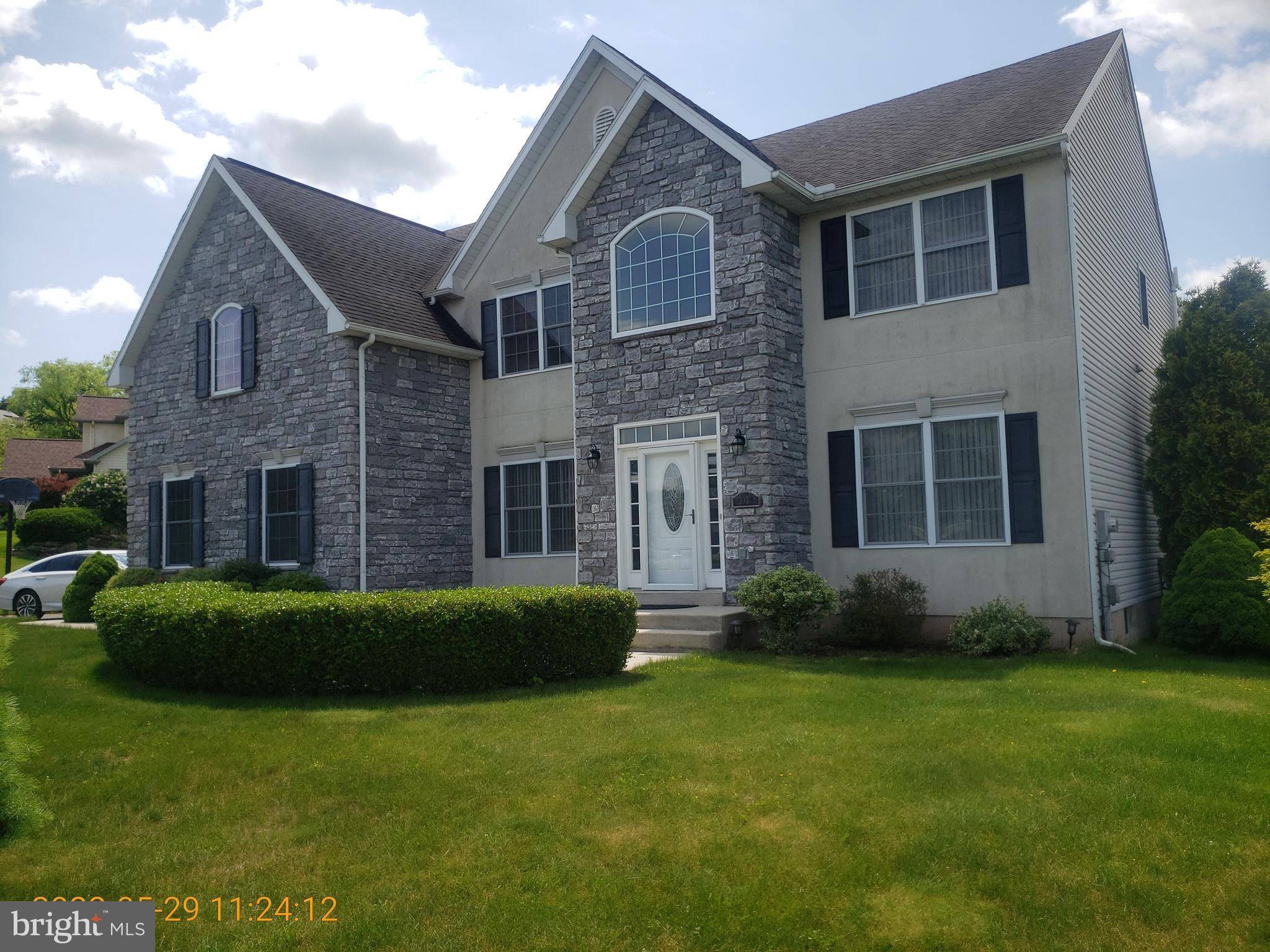 Orwigsburg, PA 17961,3037 RIDGEVIEW DR