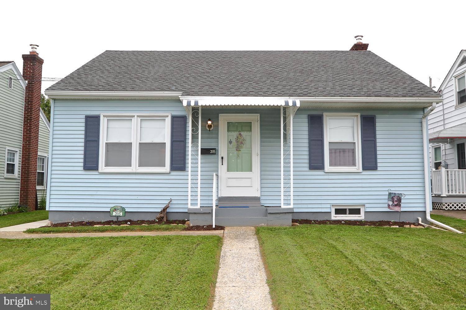 New Holland, PA 17557,205 ORLON ST