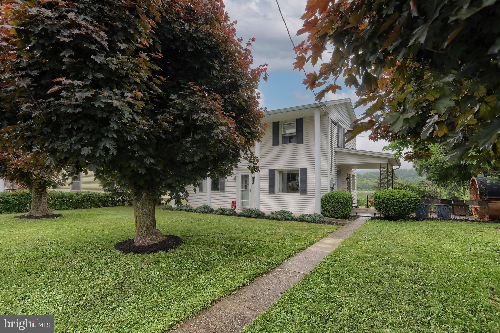 Hegins, PA 17938,952 MAIN