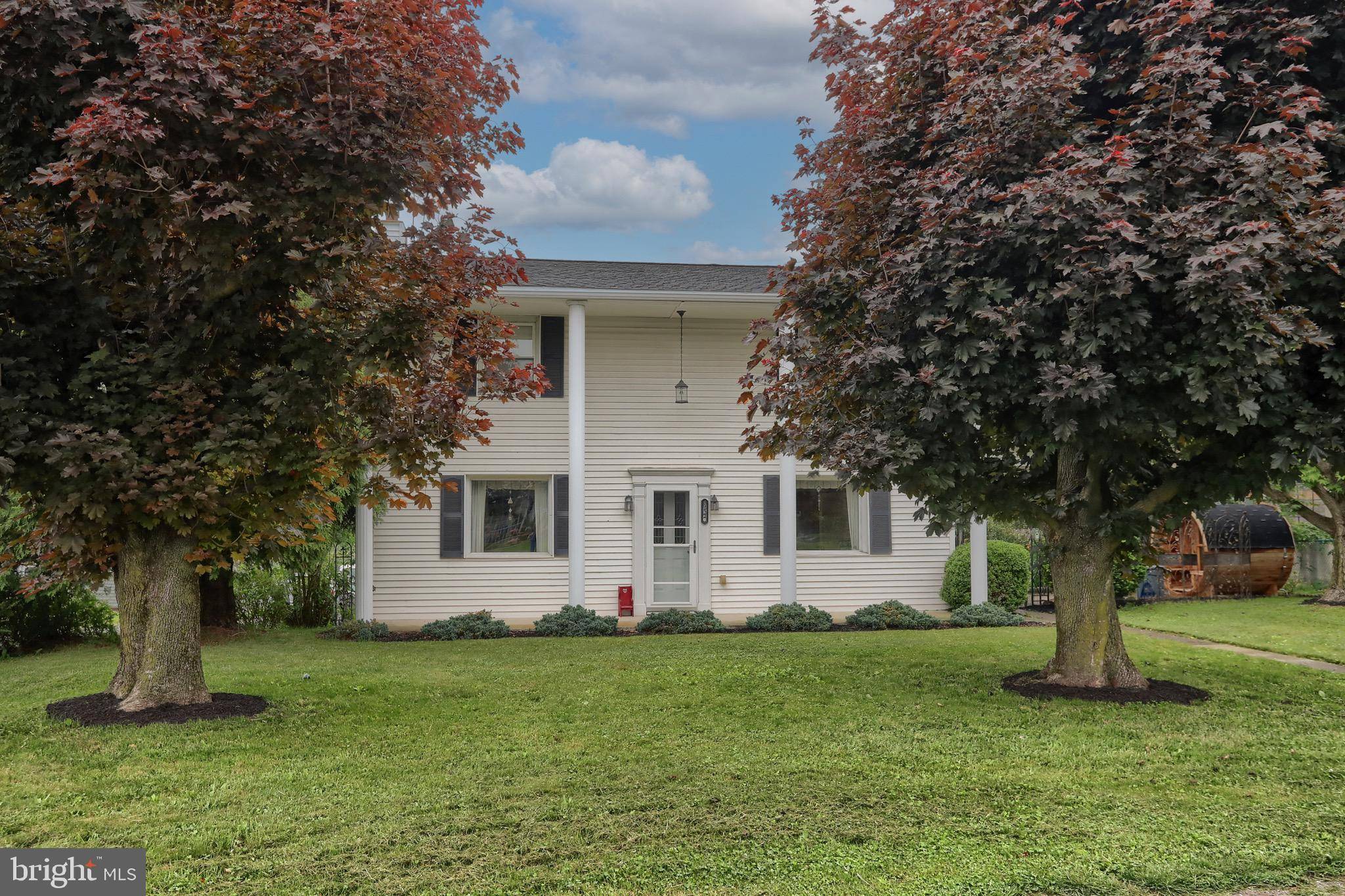 Hegins, PA 17938,952 MAIN