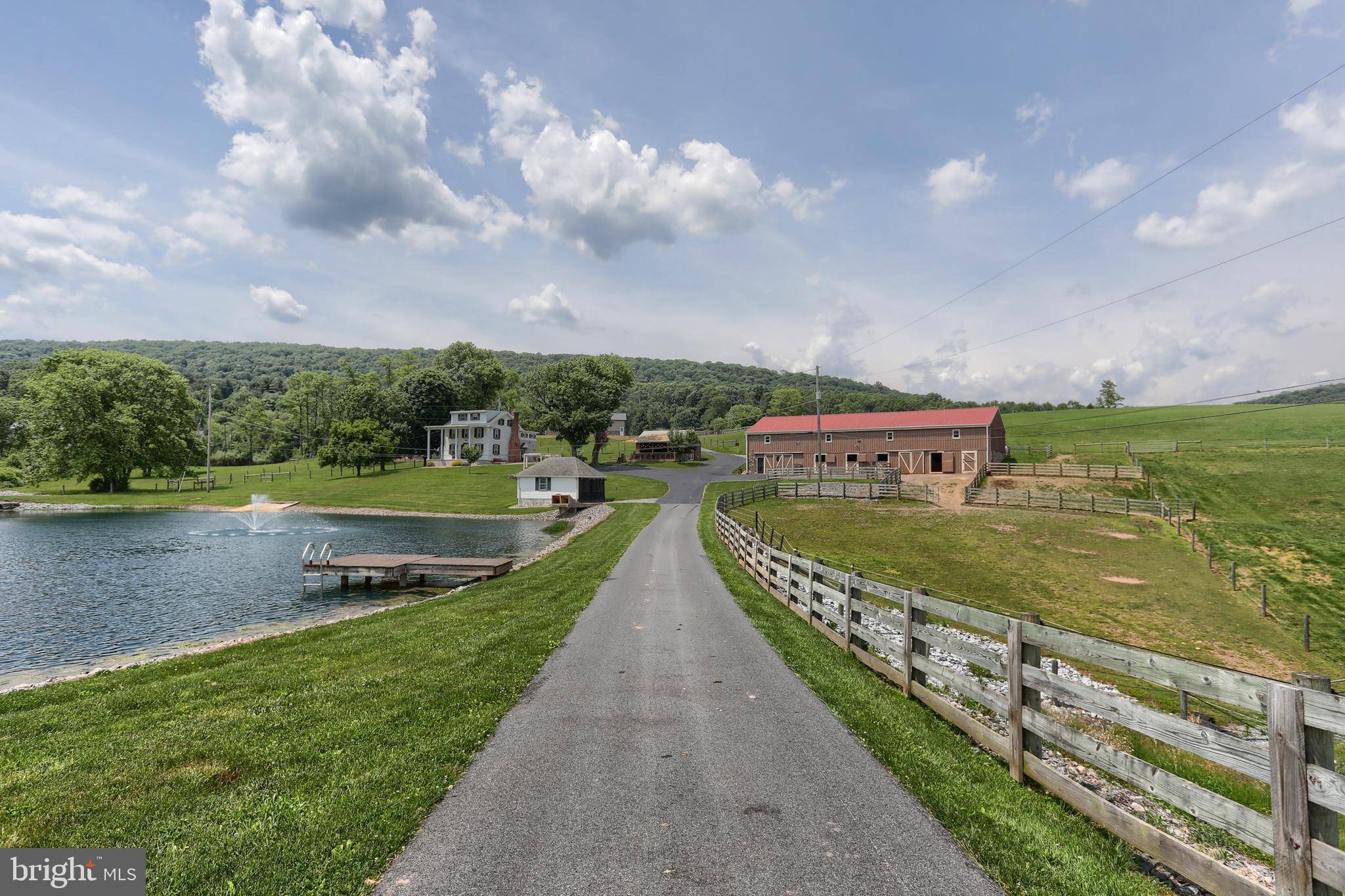 Pine Grove, PA 17963,1549 SUEDBERG RD