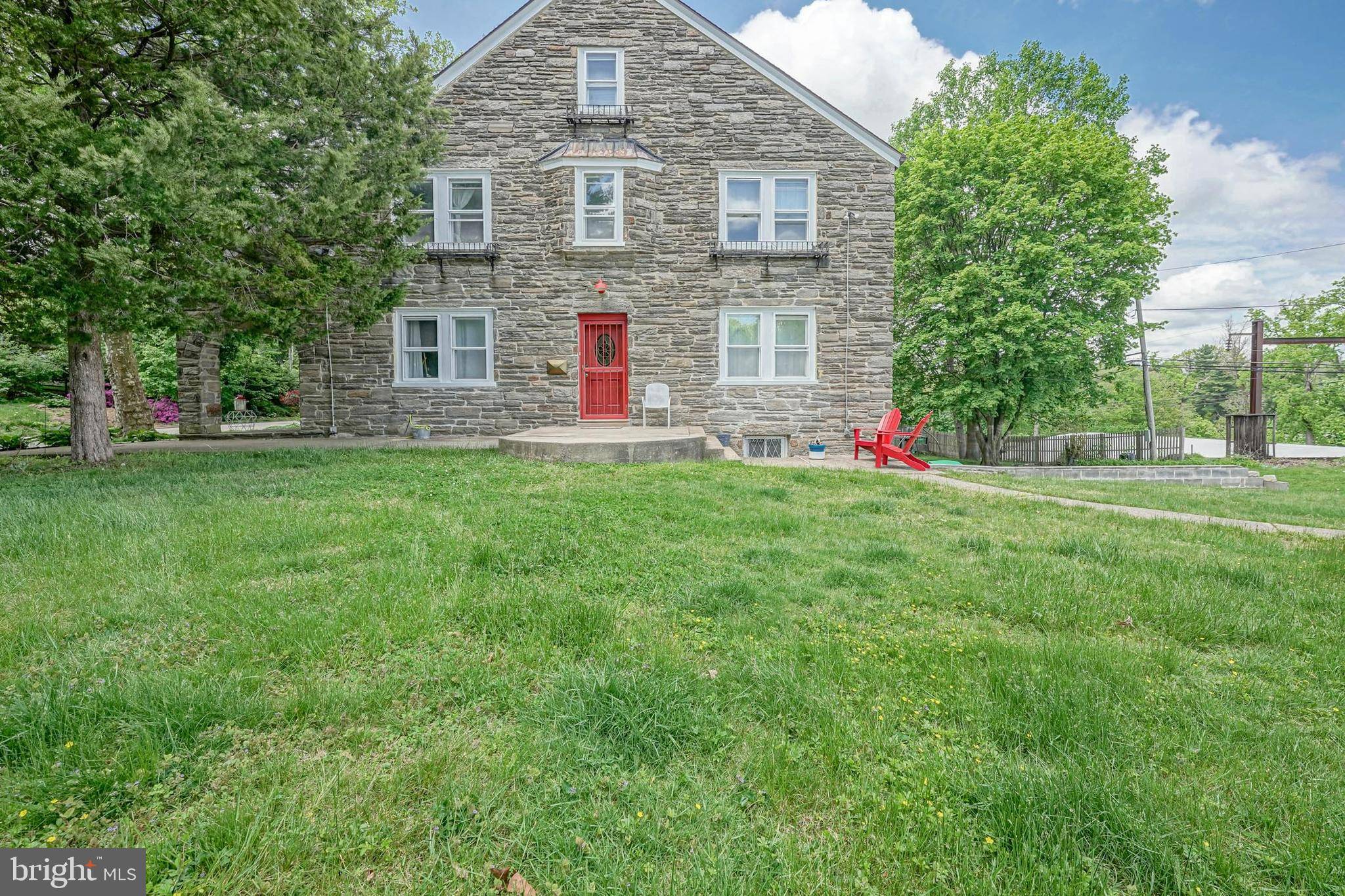 Elkins Park, PA 19027,619 CHELTEN HILLS DR