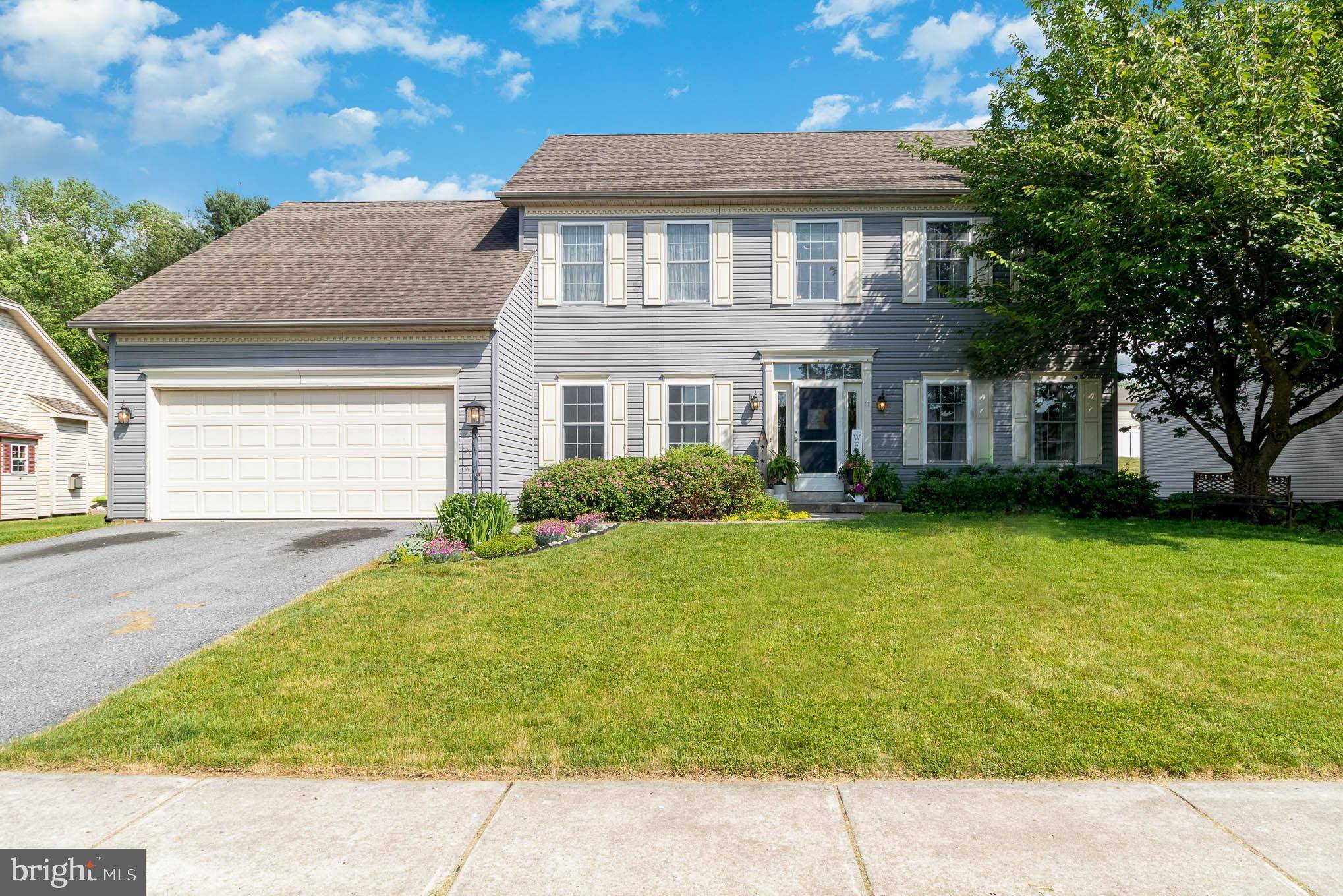 Mechanicsburg, PA 17055,11 BRADFORD CT