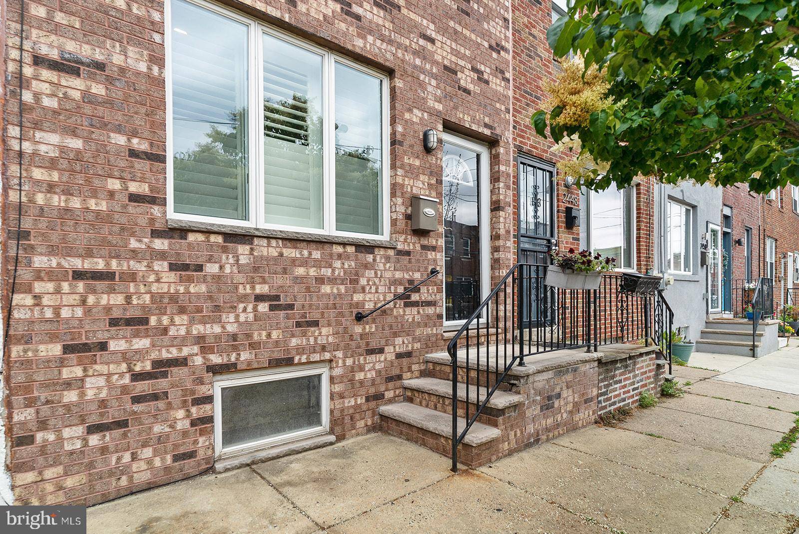 Philadelphia, PA 19125,2446 TULIP ST