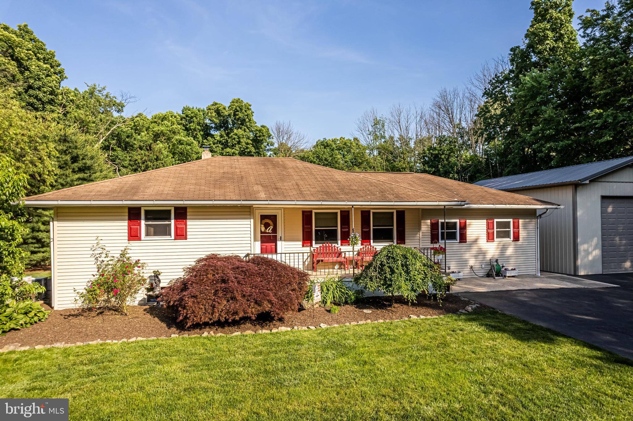 East Greenville, PA 18041,3066 TOWNSHIP WOODS RD