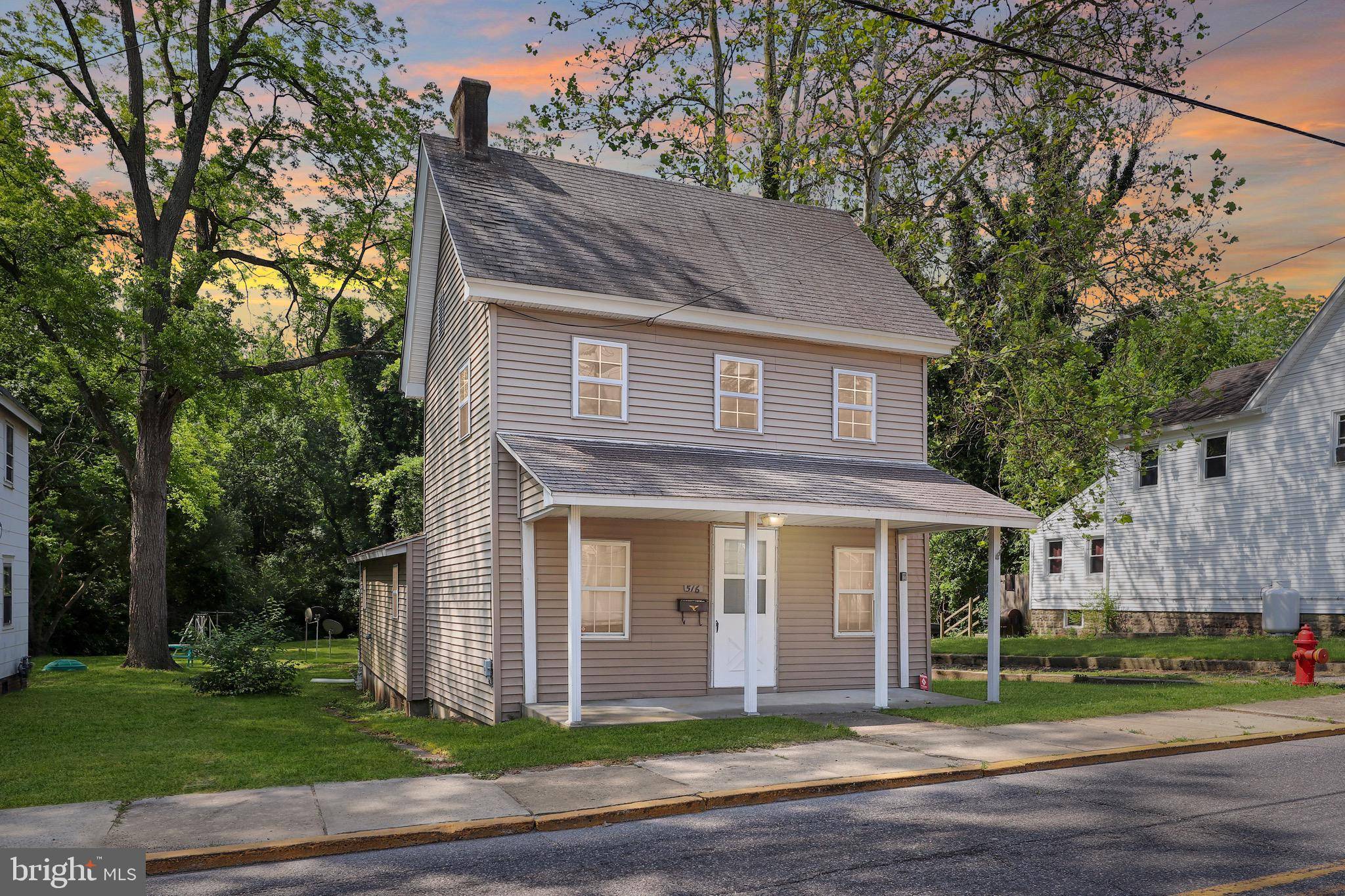 Laurel, DE 19956,516 E 4TH ST