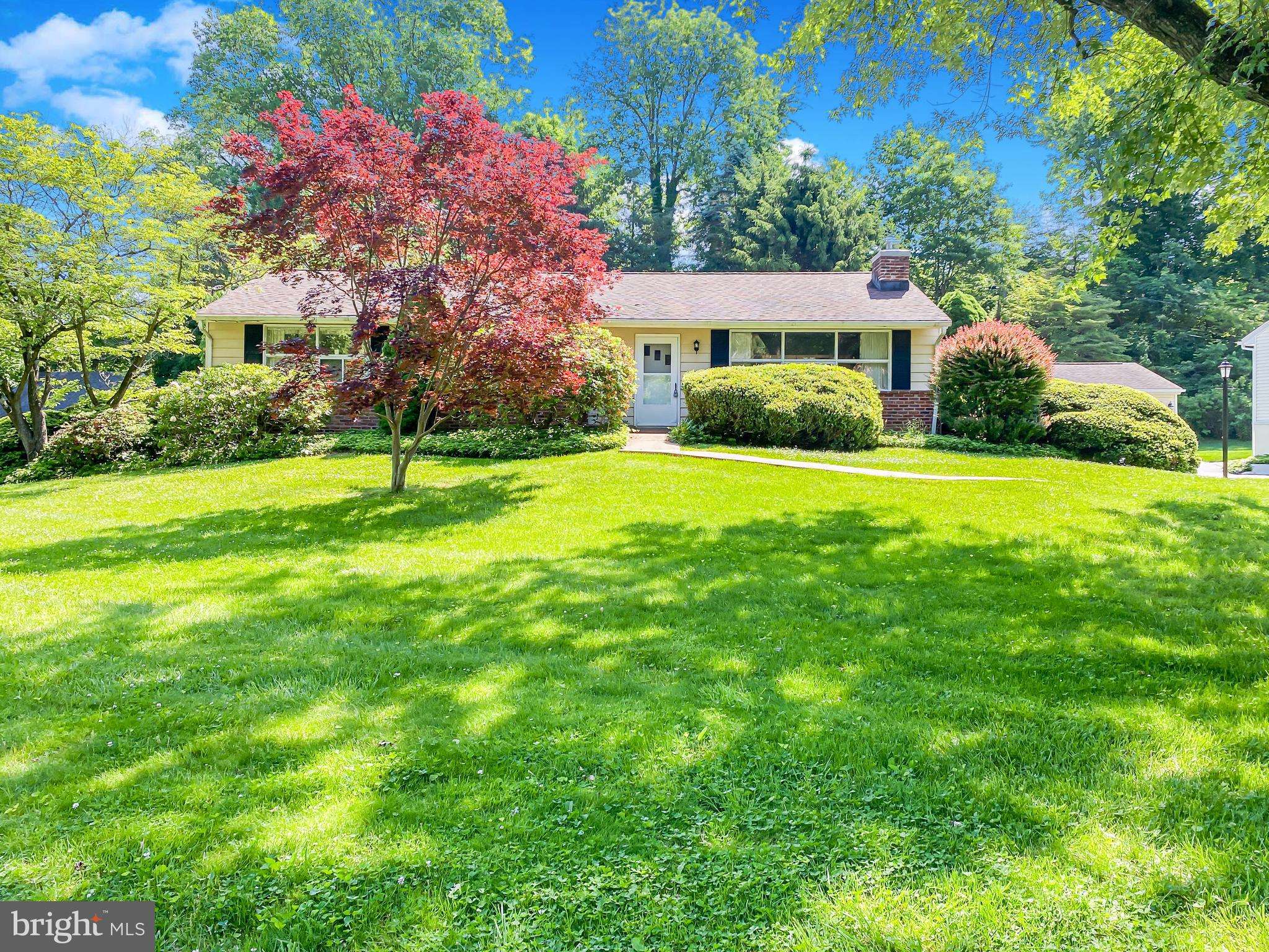 Newtown Square, PA 19073,137 HUNT CLUB LN