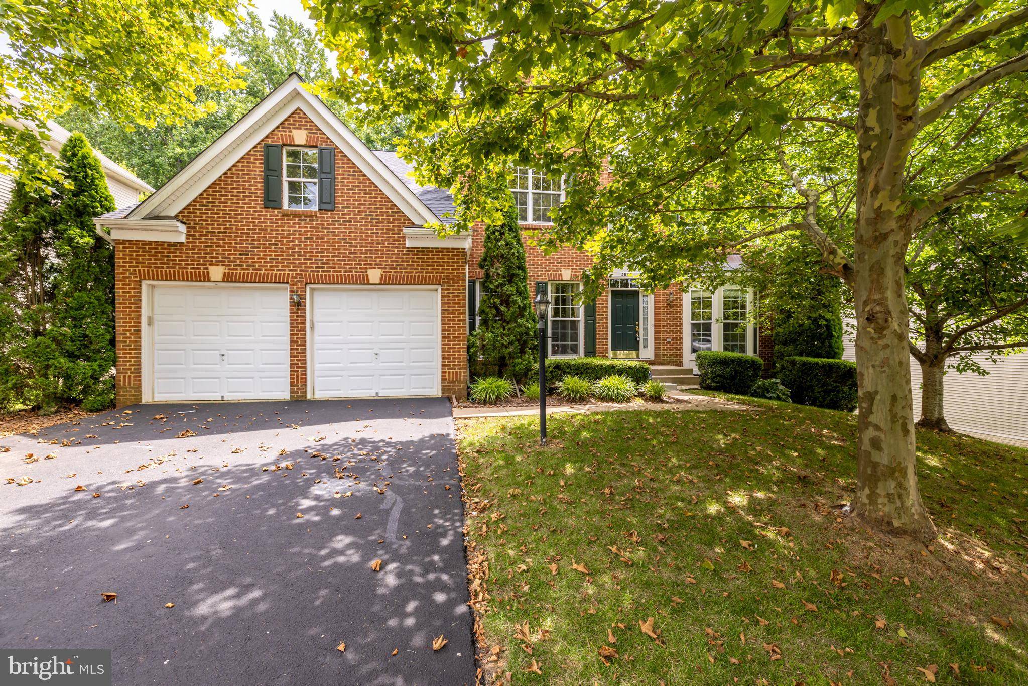 Woodbridge, VA 22193,5065 TWO CHIMNEYS CT