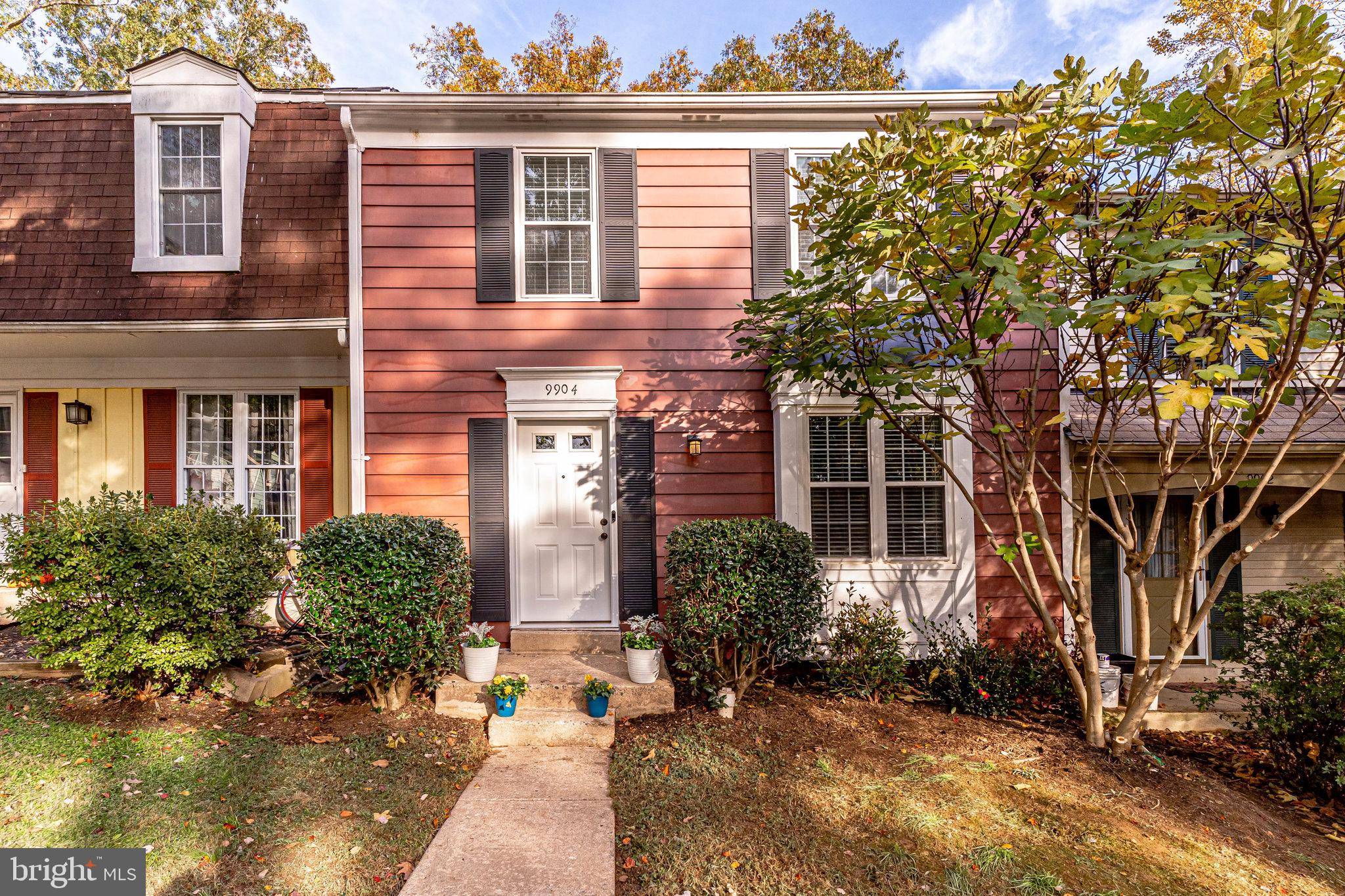 Fairfax, VA 22032,9904 WOOD WREN CT