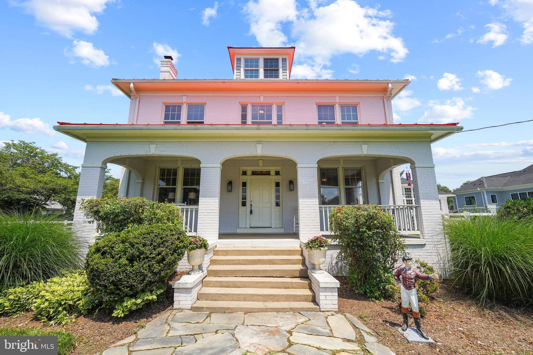 Mclean, VA 22101,1508 CHAIN BRIDGE CT